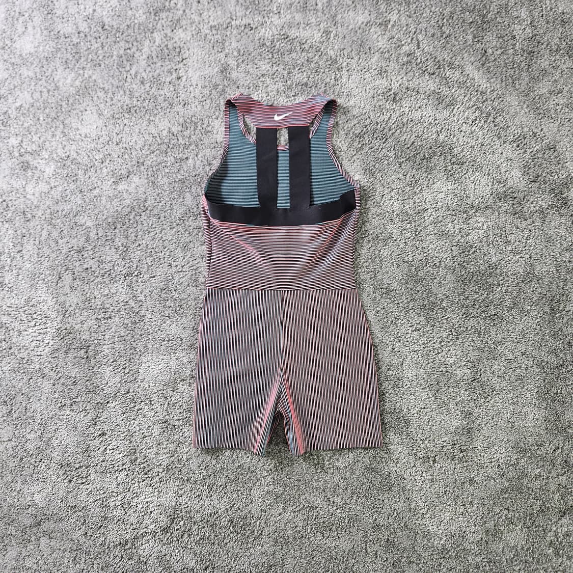 [무료배송] Nike Dri Fit 스포츠 점프수트 상품이미지8