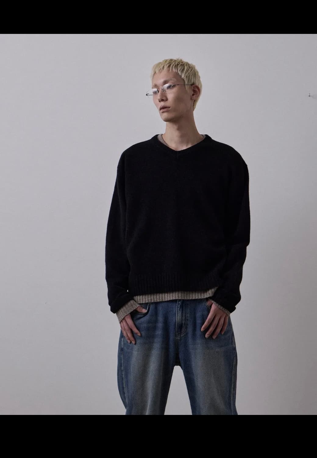 르아브 제임스 브이넥 니트 블랙 L 상품이미지1