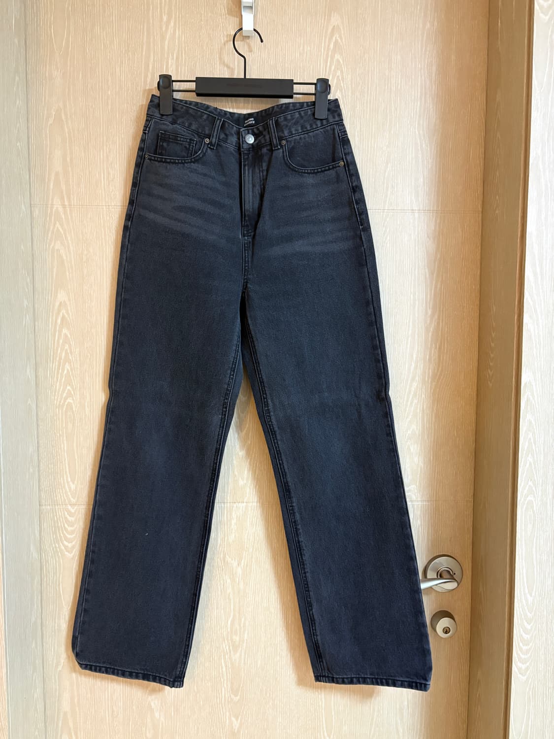 무신사스탠다드우먼 스트레이트 데님 상품이미지1