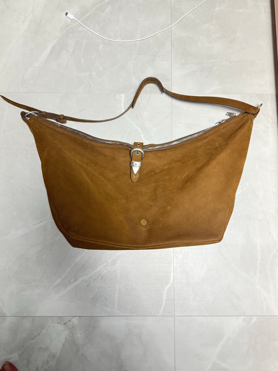 마지셔우드 벨티드 호보백 상품이미지1