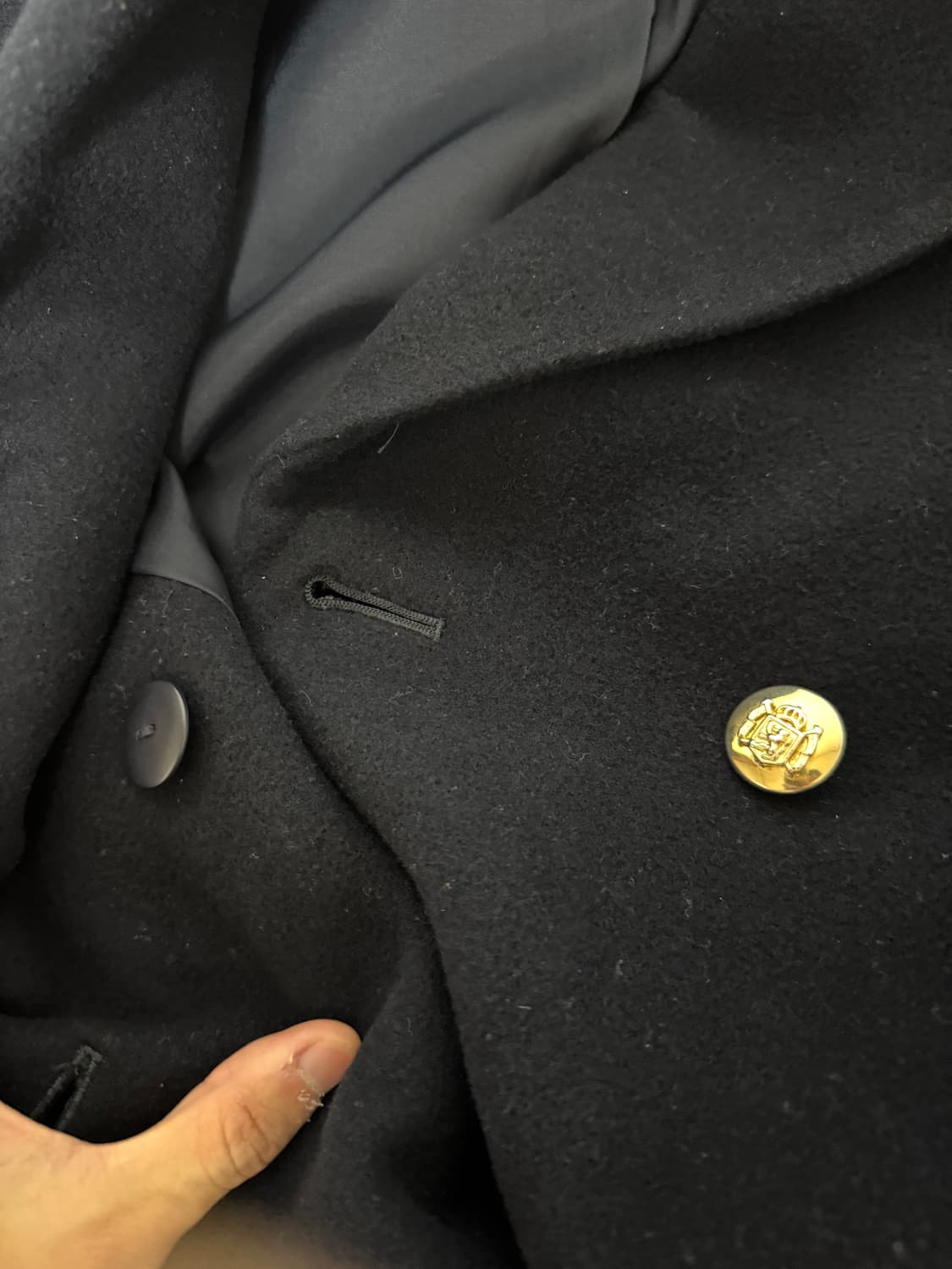 네이비 금장 버튼 여성 울 코트 상품이미지3