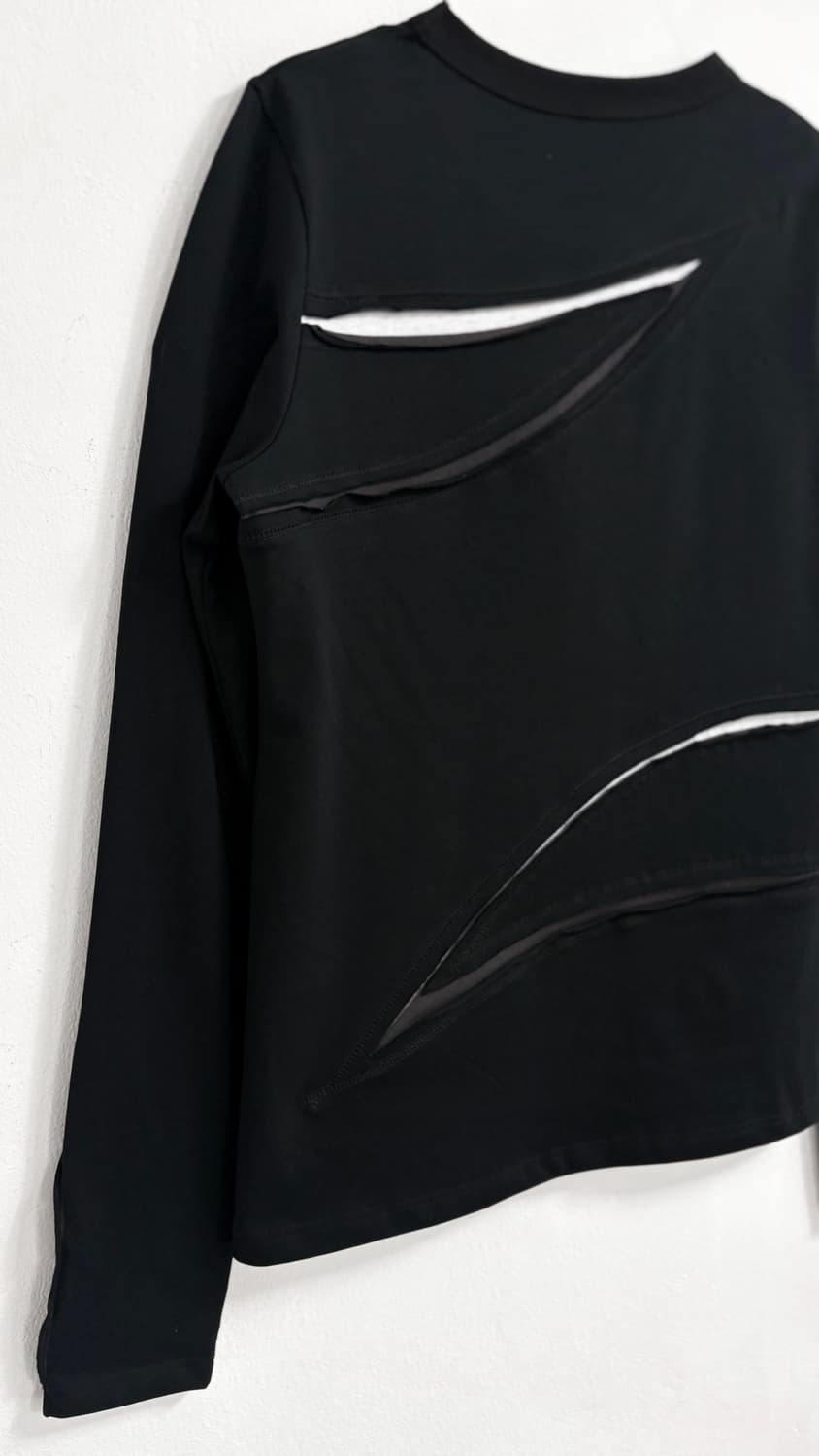 레이어 컷 롱슬리브 상품이미지2