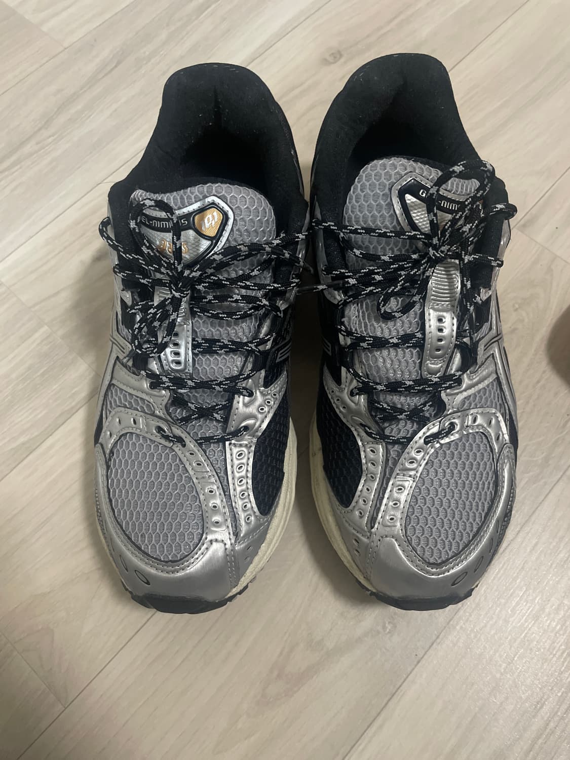 아식스 젤님버스 10.1 피그몬트 그레이 255 상품이미지1