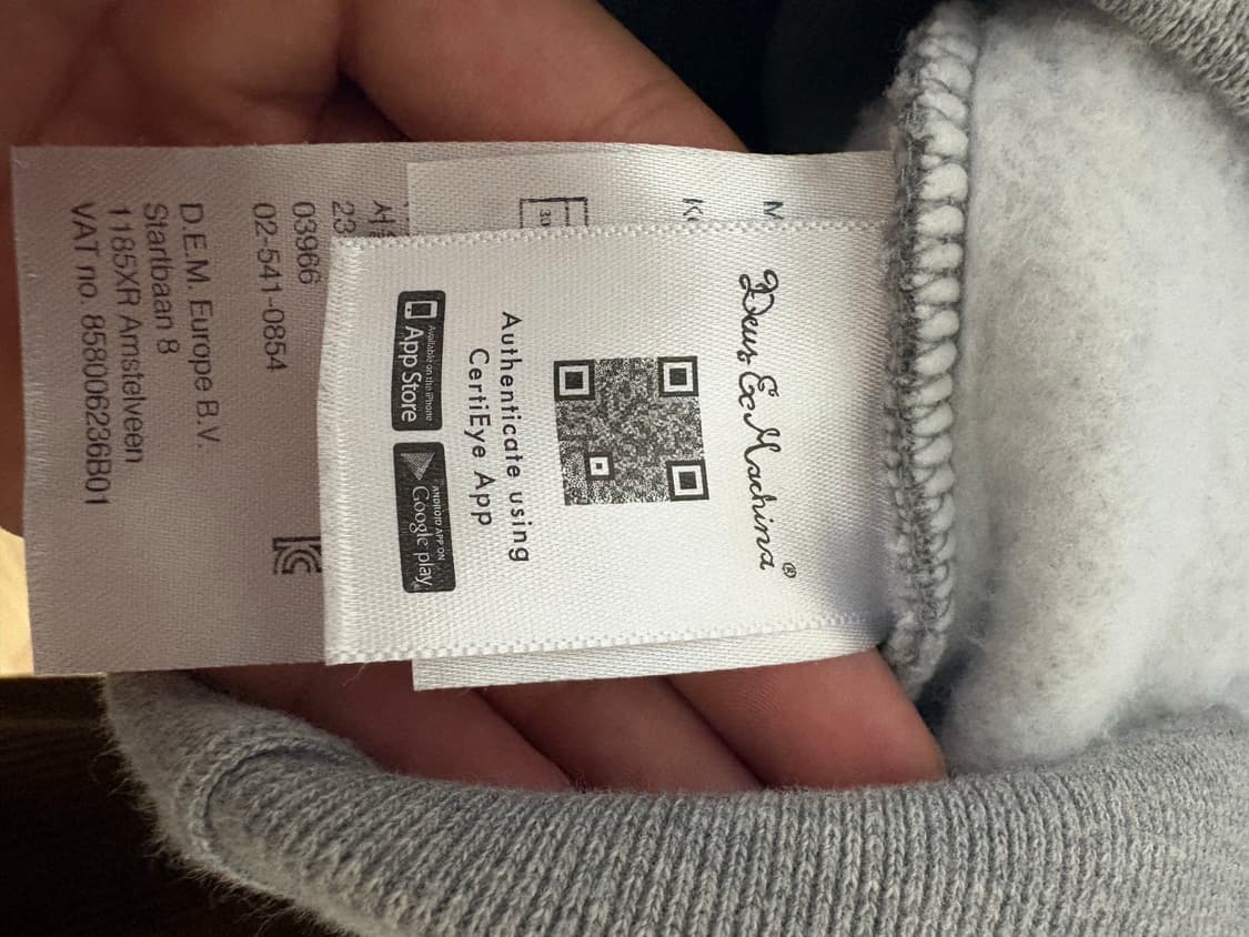 (정품)(새상품)데우스 서울 후드티 상품이미지6