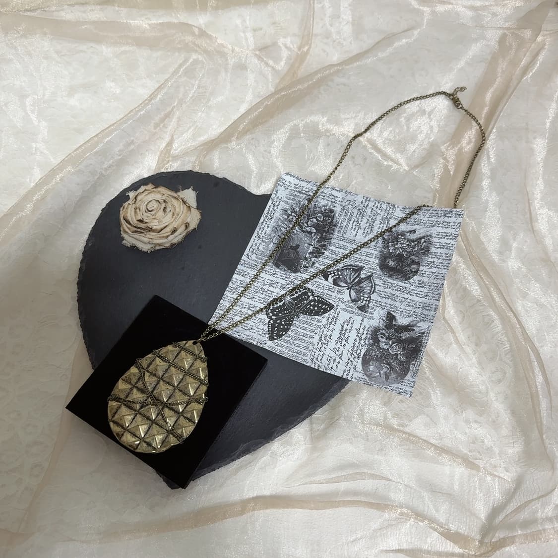 빈티지 황동 리벳  목걸이 상품이미지2