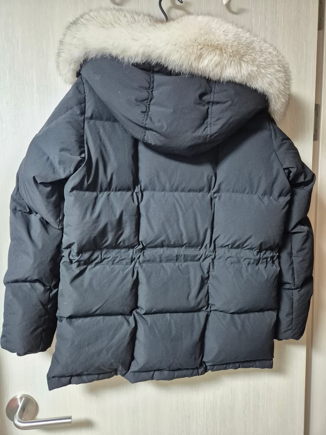 에디바우어  카라코람 폭스퍼 구스 패딩 블랙 m 여성 상품이미지2