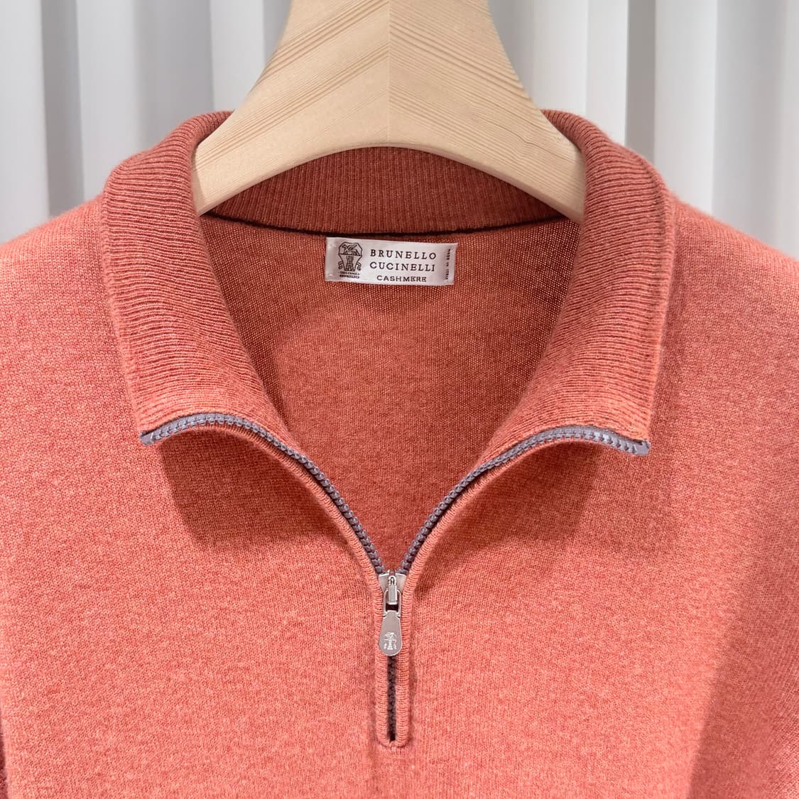 (A+/54) / 브루넬로쿠치넬리 캐시미어 니트 하프 집업 코랄 상품이미지4