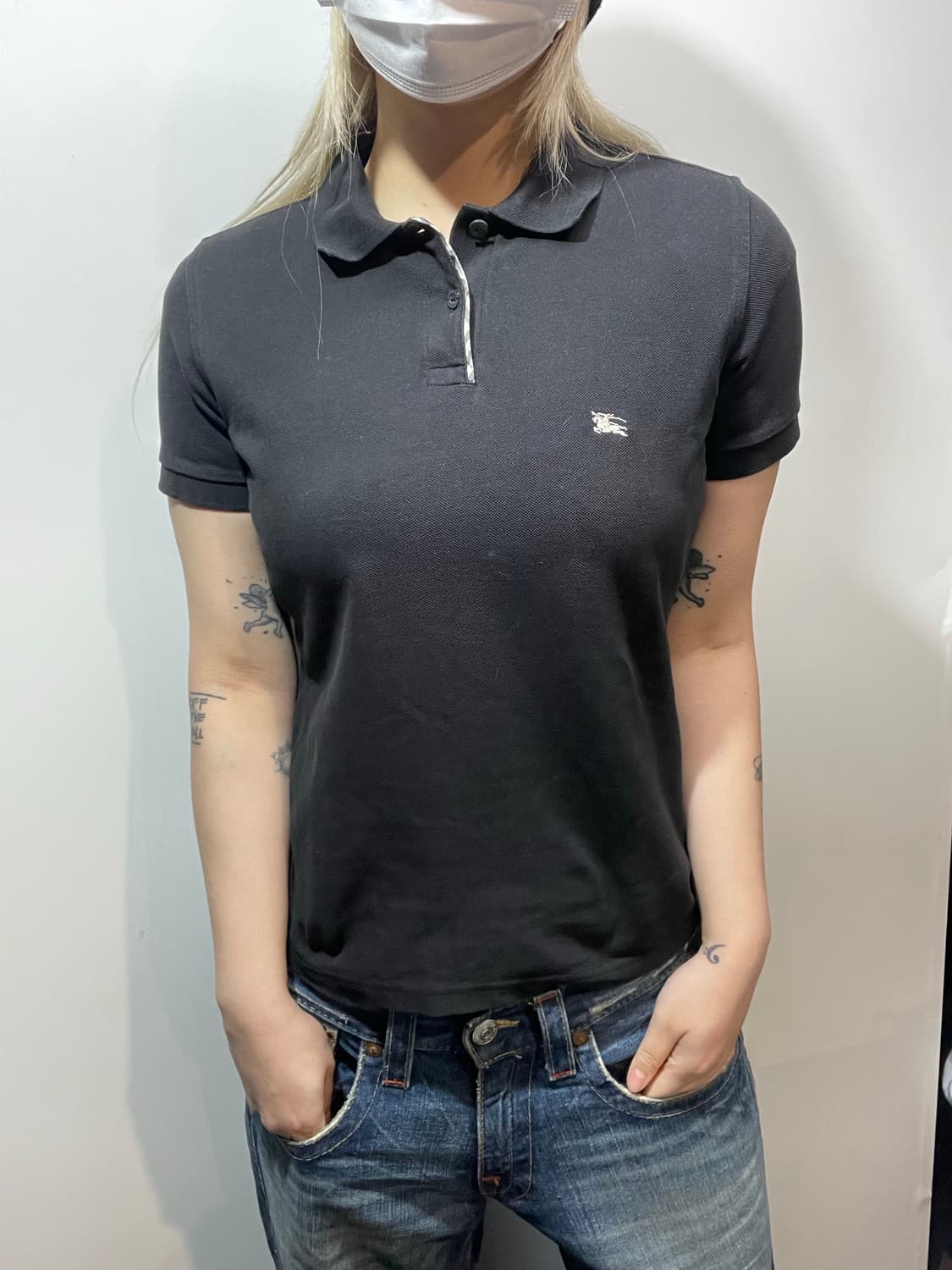 버버리 블랙 반팔 폴로 티셔츠 상품이미지1