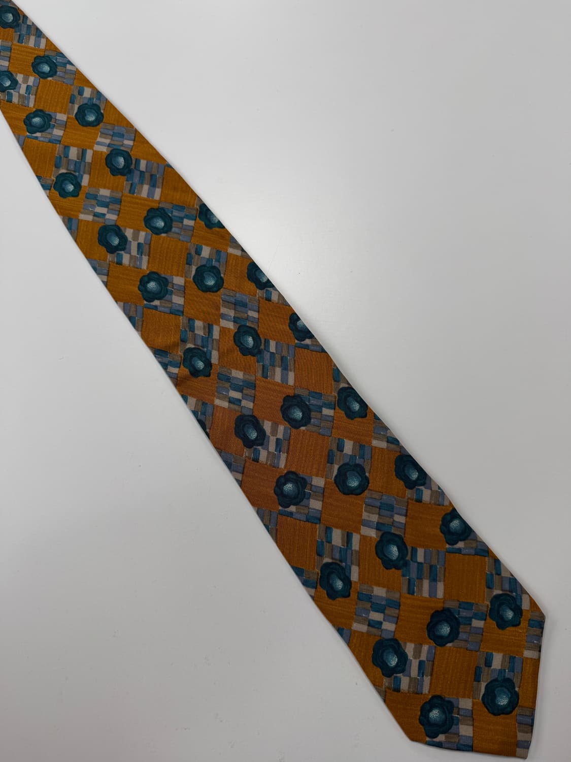 웅가로 (Ungaro) 실크 넥타이 9.3cm 상품이미지2