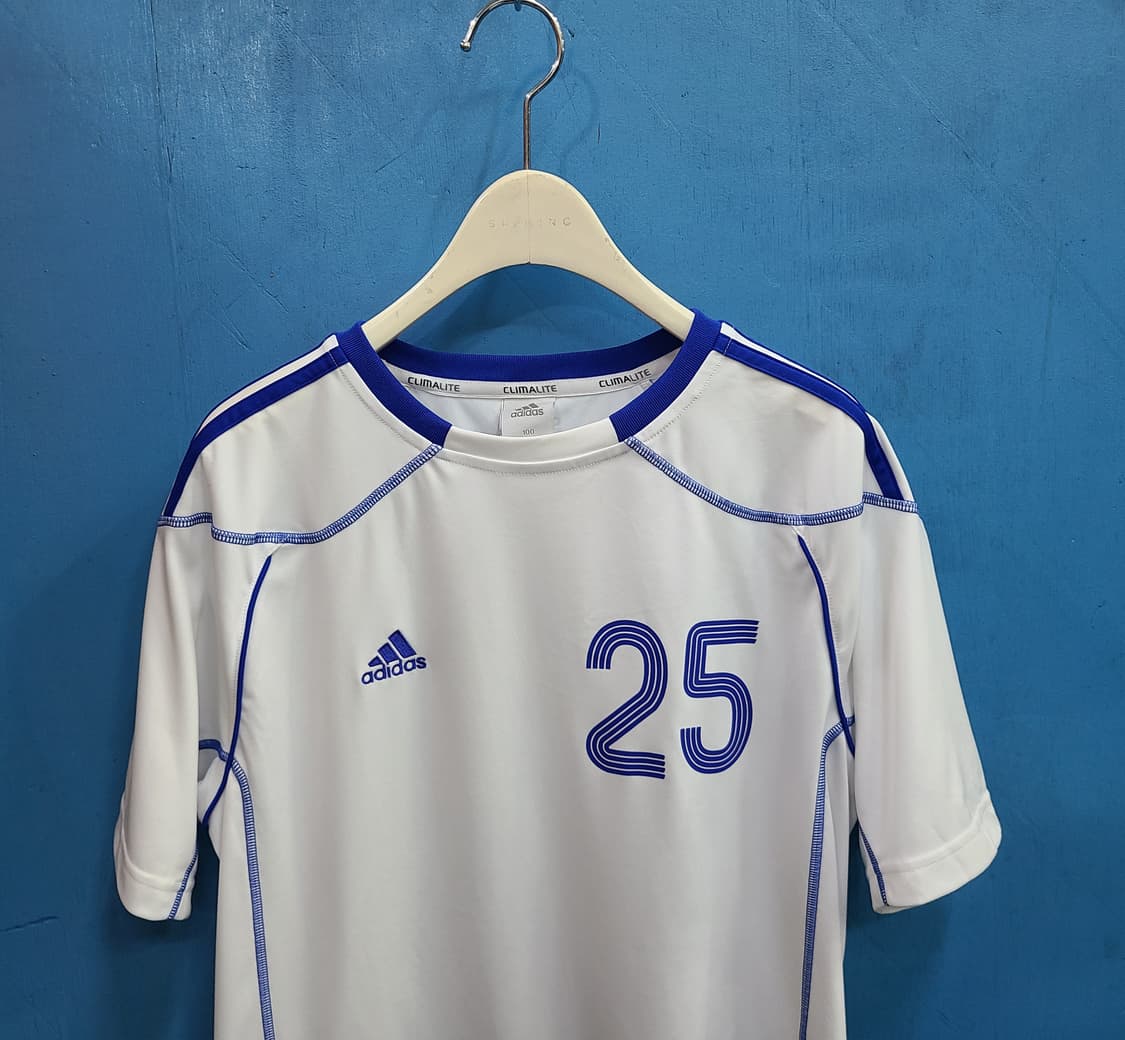 2010년산 빈티지 아디다스 흰파 축구져지 상품이미지3