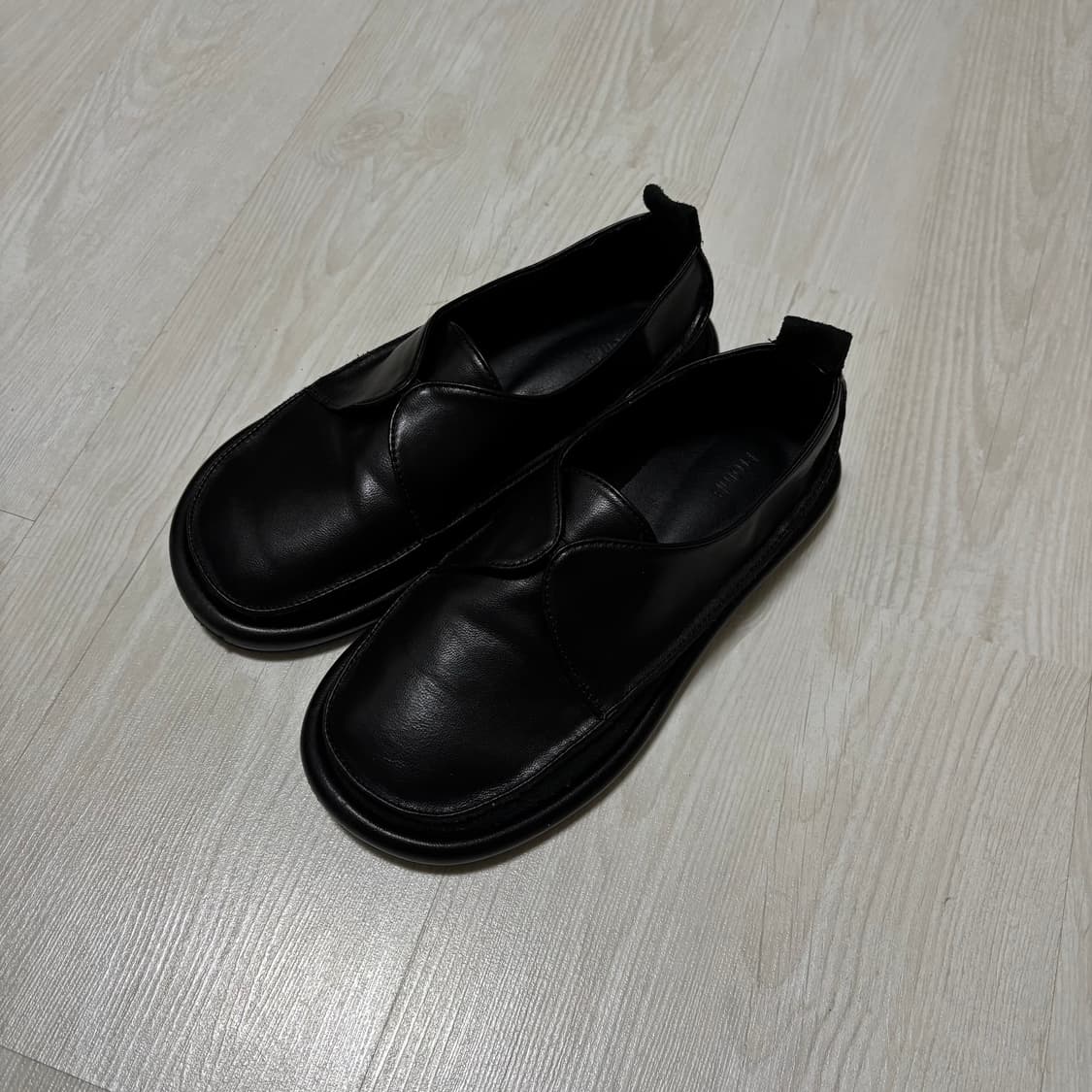 에프터먼데이 로퍼 240 상품이미지2