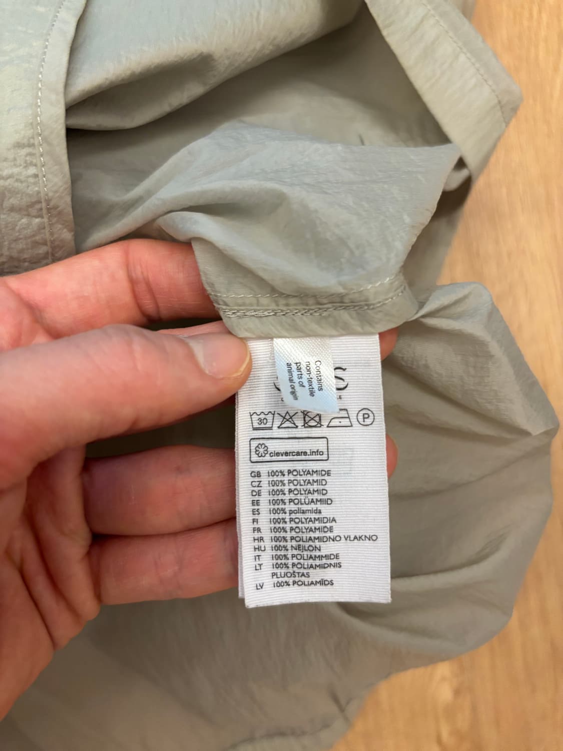 Cos 코스 나일론 멀티 포켓 경량 자켓 상품이미지4