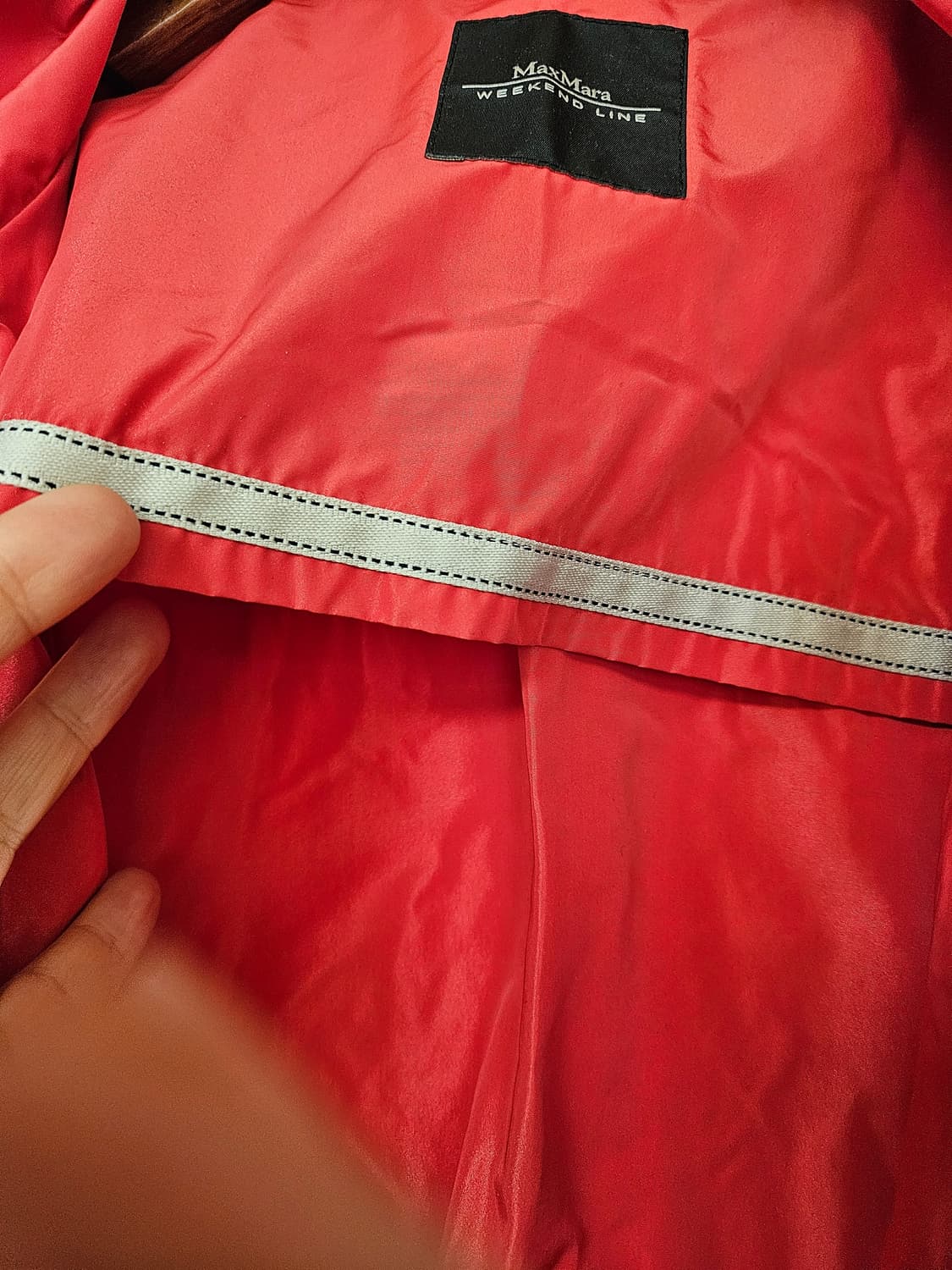 막스마라 위켄드 라인의 레드 자켓 상품이미지3