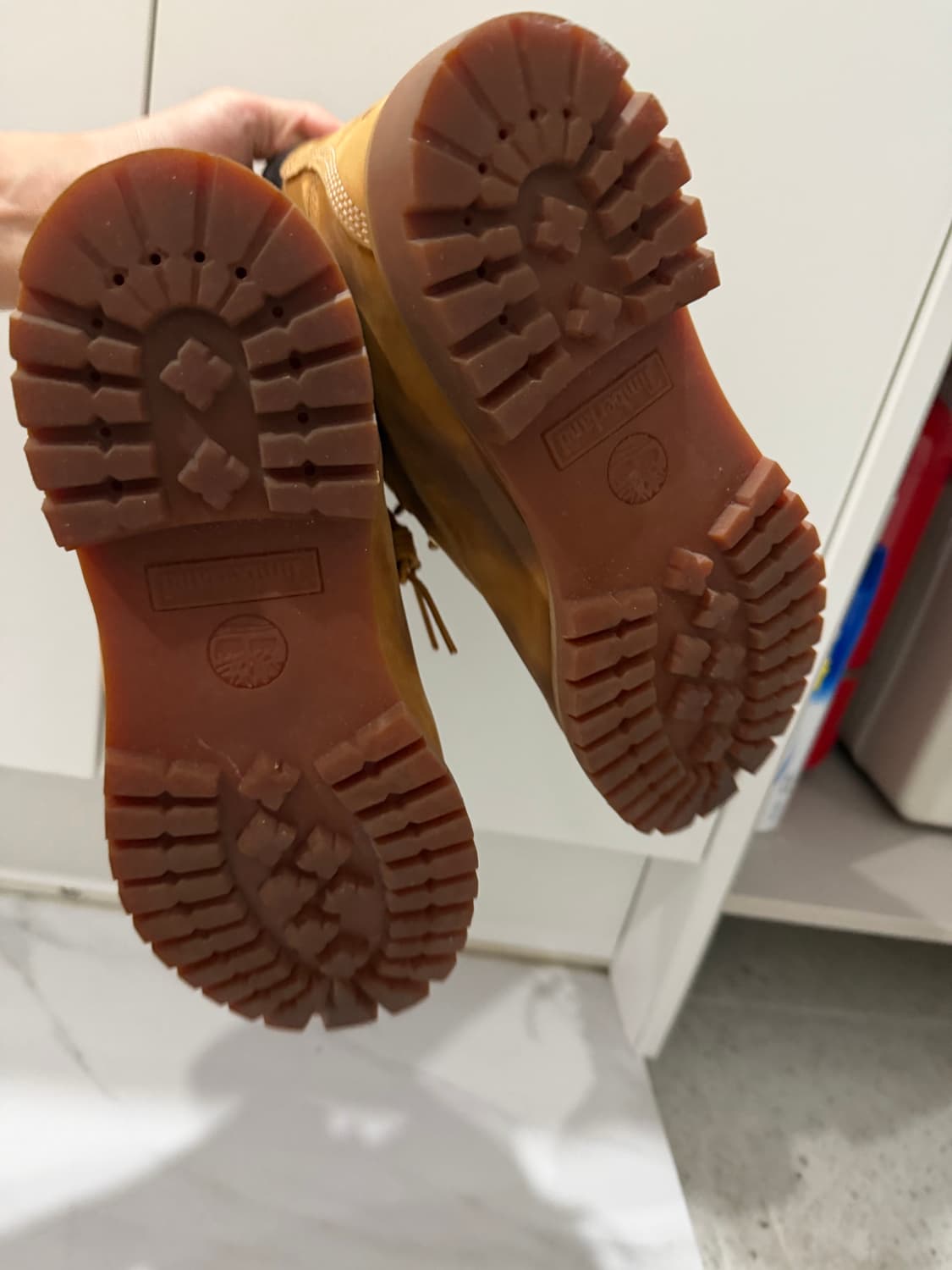팀버랜드 써저리 6인치 부츠 상품이미지4
