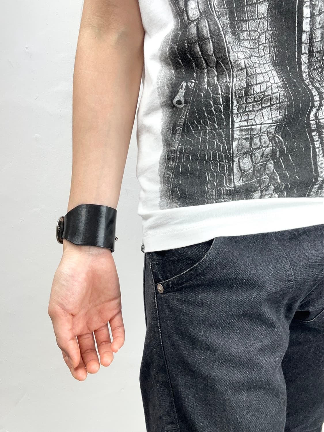 Toga Archives 2011 Western Buckle Wide L 상품이미지2