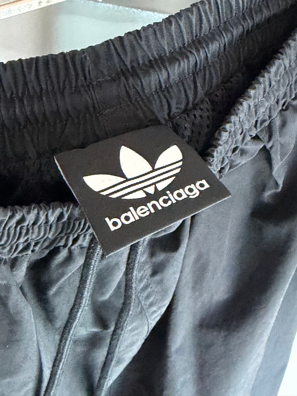 발렌시아가 adidas 퍼포먼스 포플린 쇼츠 반바지 상품이미지6
