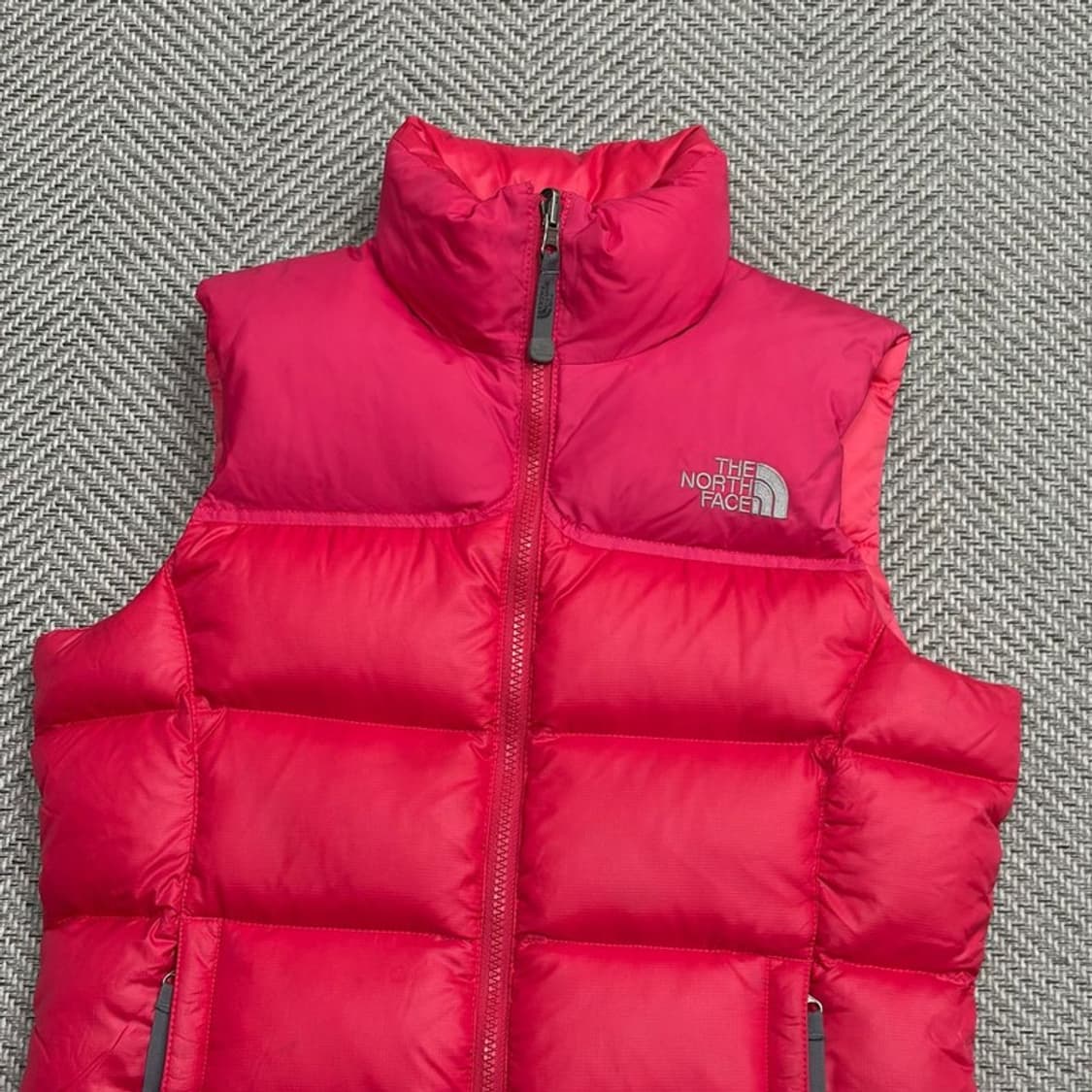노스페이스 700 눕시 패딩 베스트 v1876 상품이미지3
