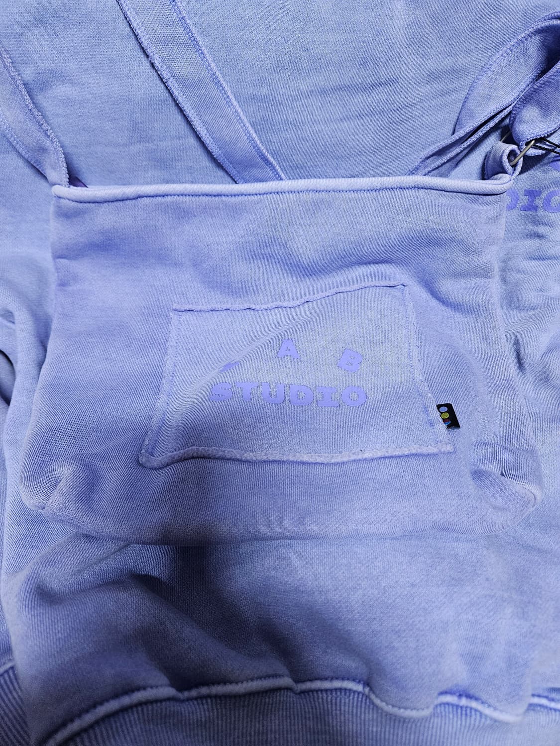 아이앱스튜디오 피그먼트 맨투맨 & 미니백 라벤더 M 상품이미지2