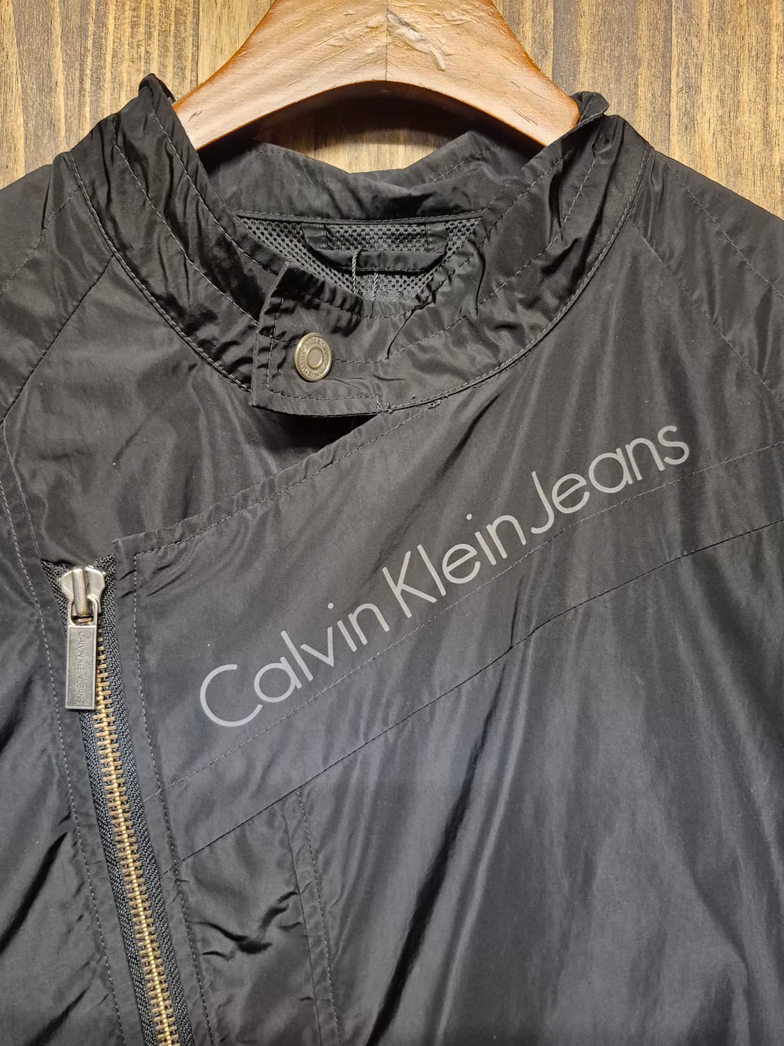 CALVIN KLEIN LETTERING ZIPUP  상품이미지4