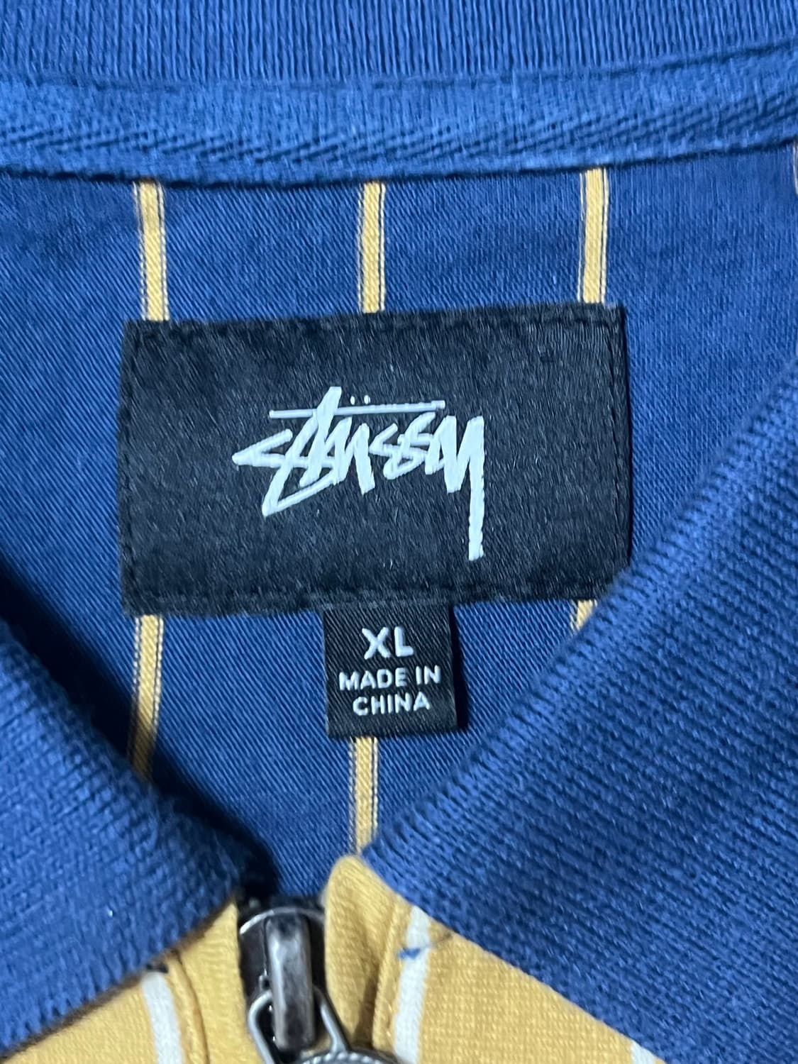 스투시 반집업 폴로 티 XL 상품이미지3