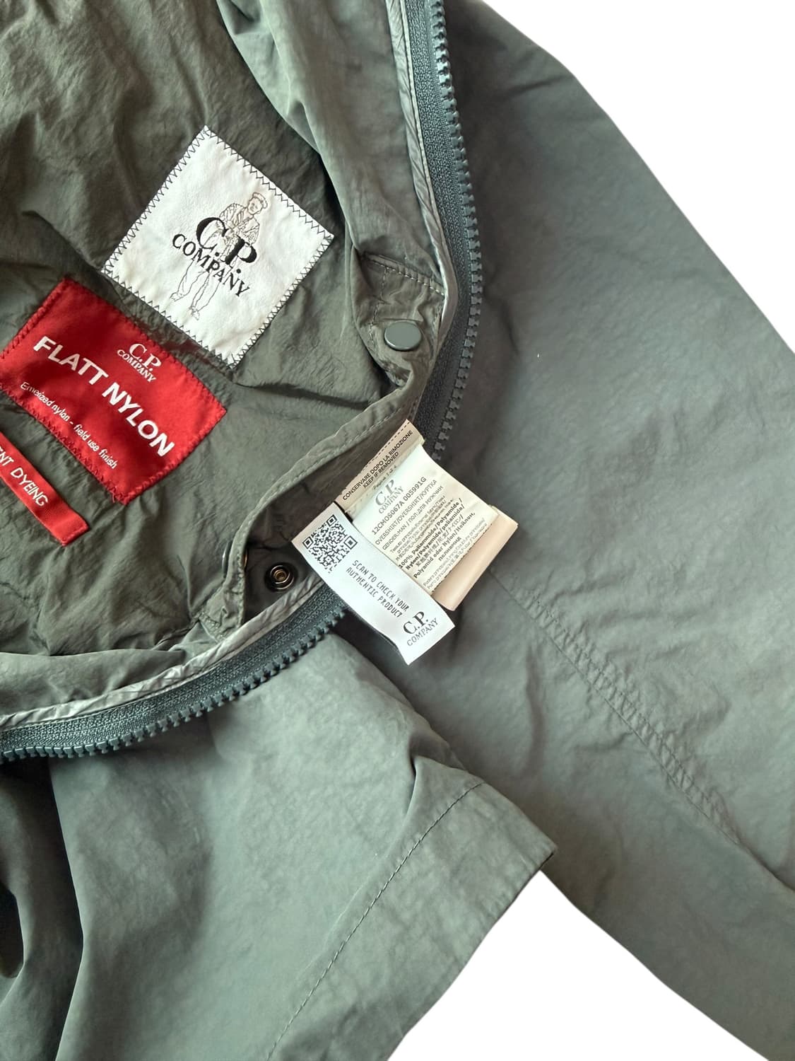 22ss C.P company 메트로폴리스 나일론 자켓 상품이미지9