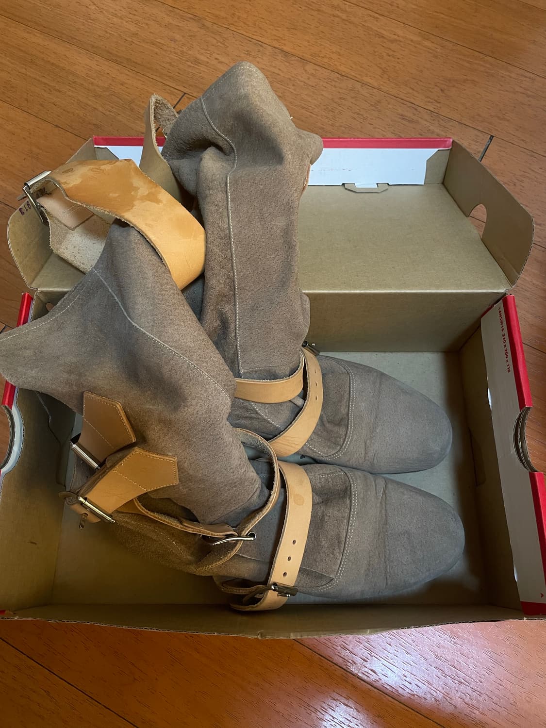 비비안웨스트우드 스웨이드 부츠 상품이미지2