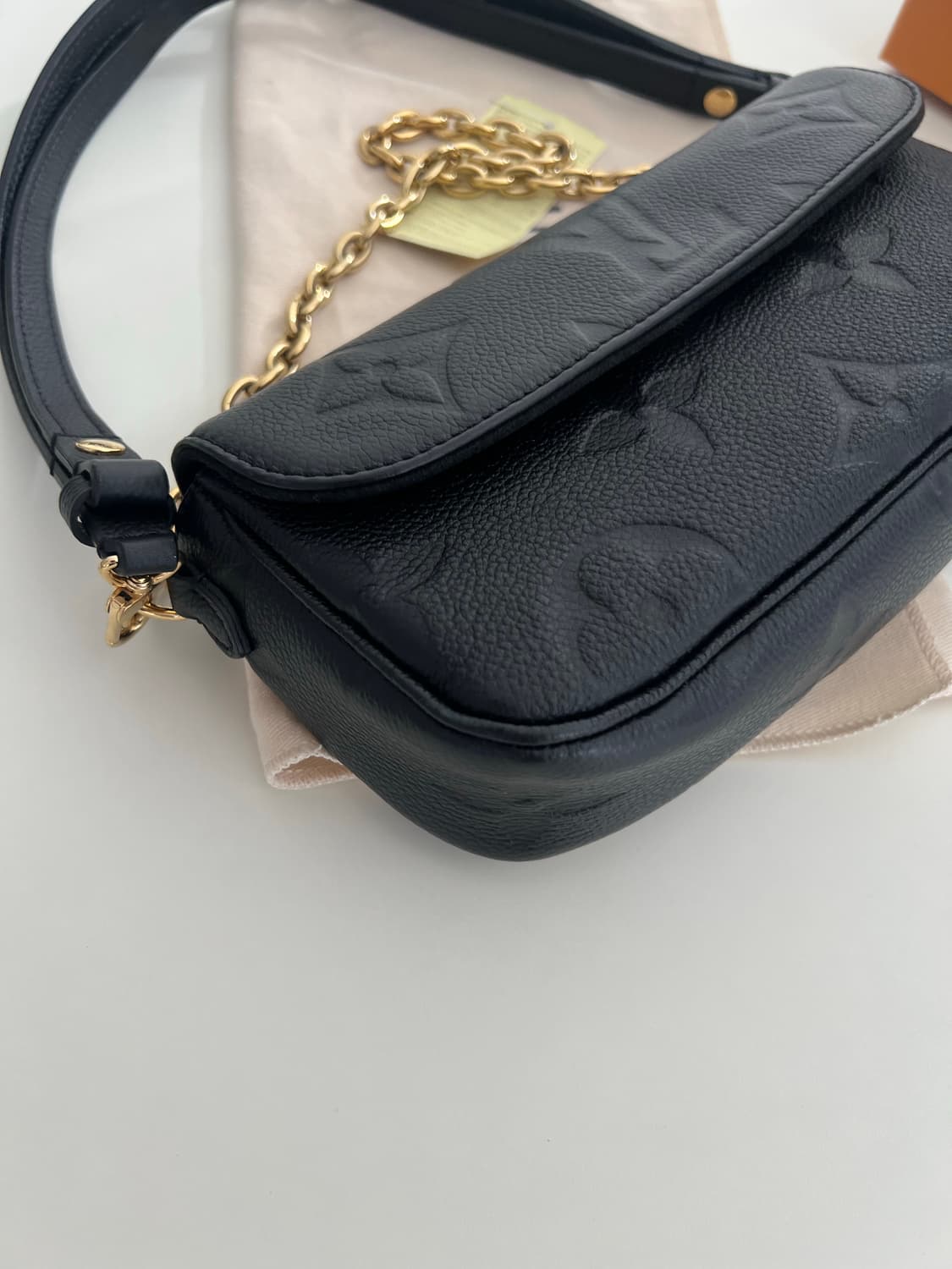 루이비통 아이비 앙프레뜨 상품이미지2