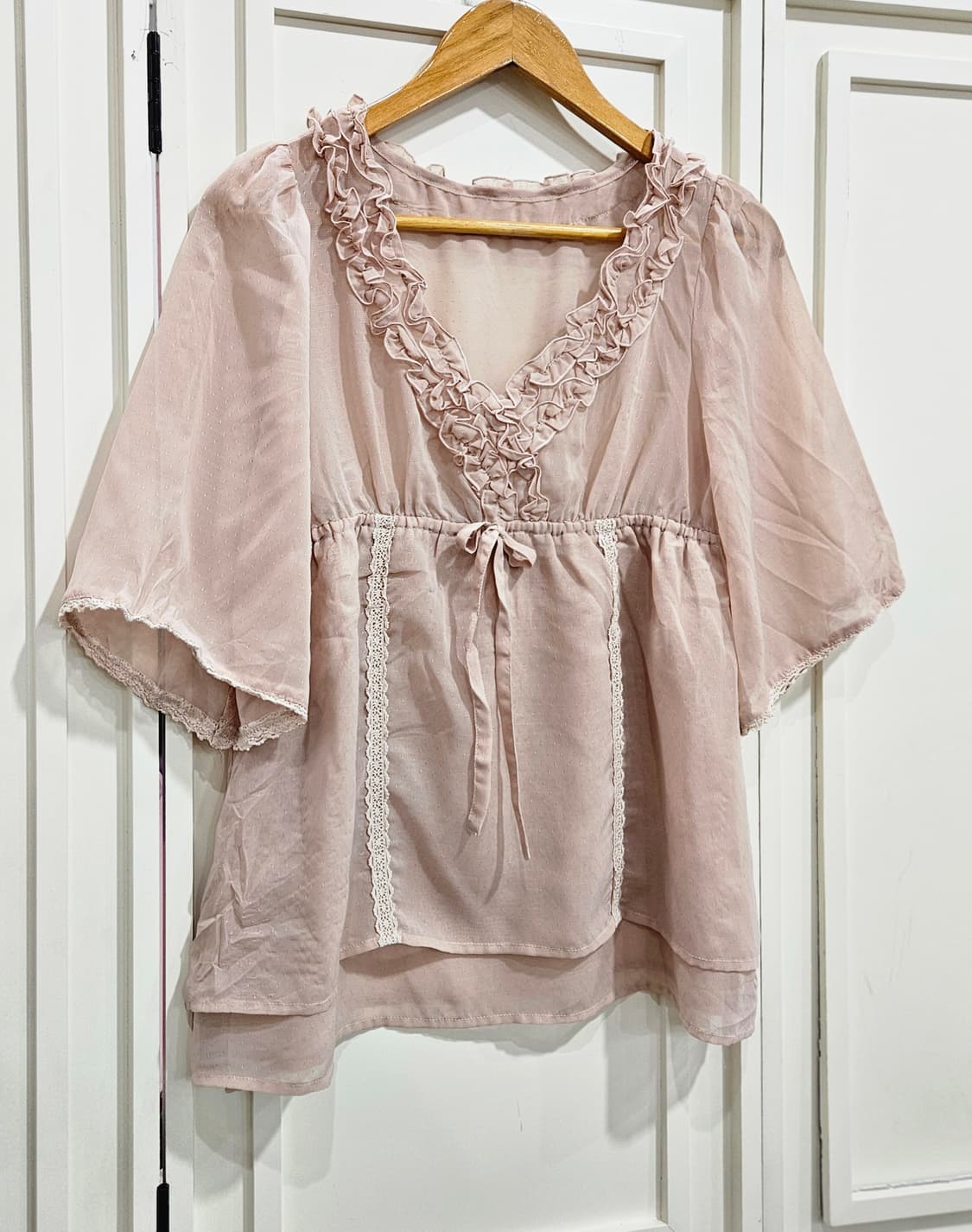 0327 연핑크 프릴 레이스 리본 블라우스 상품이미지2