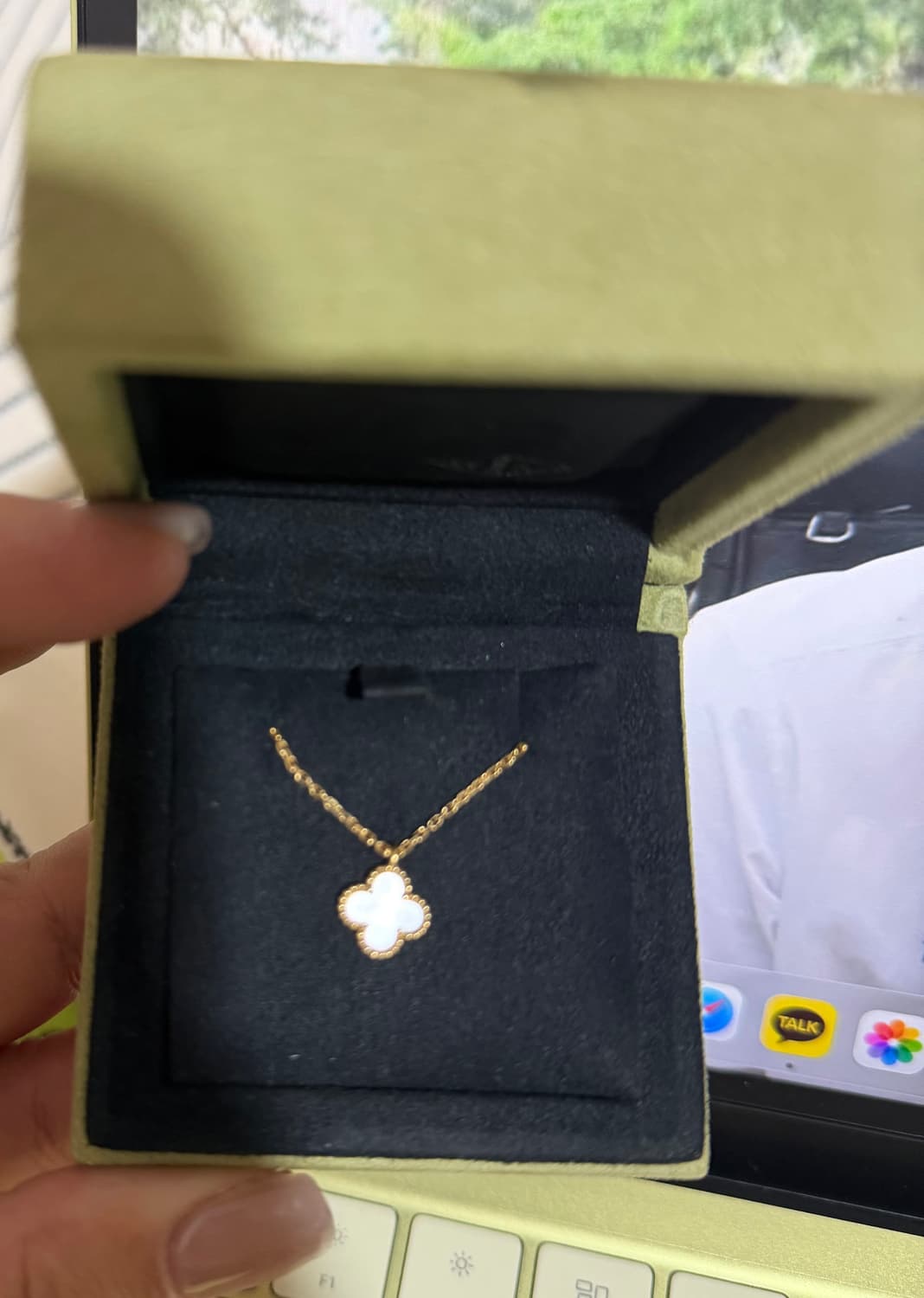 반클리프 아펠 알함브라 스위트 목걸이 상품이미지2