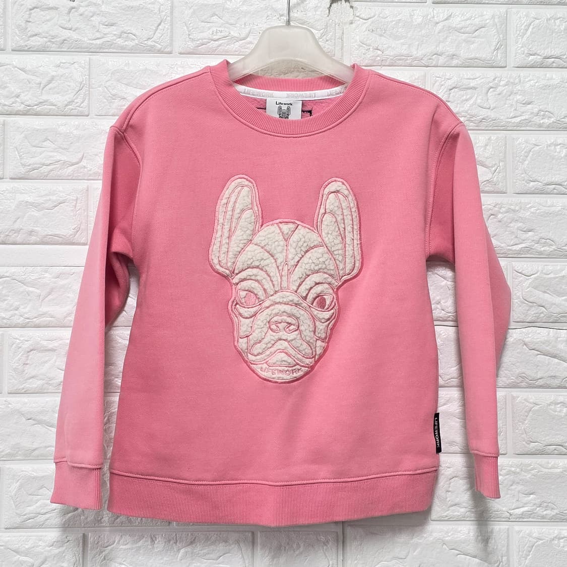 7Y 라이프워크 핑크 불독 맨투맨 L 상품이미지1