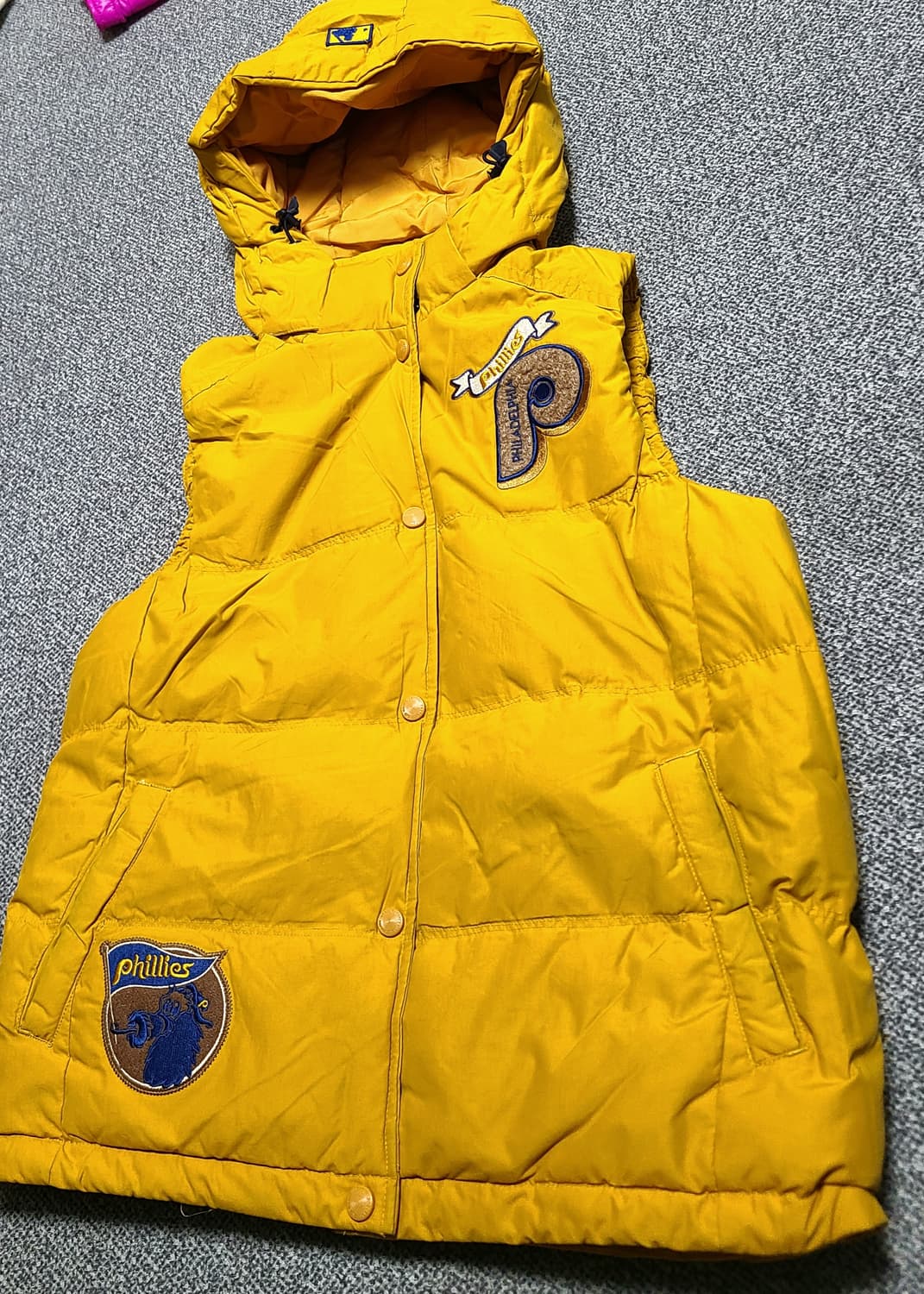 MLB 필라델피아 덕다운 패딩 후드 조끼 베스트  85 상품이미지1