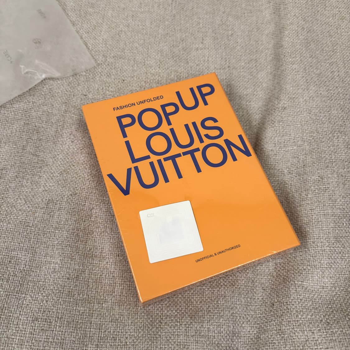 루이비통 팝업서적 인테리어소품 상품이미지1