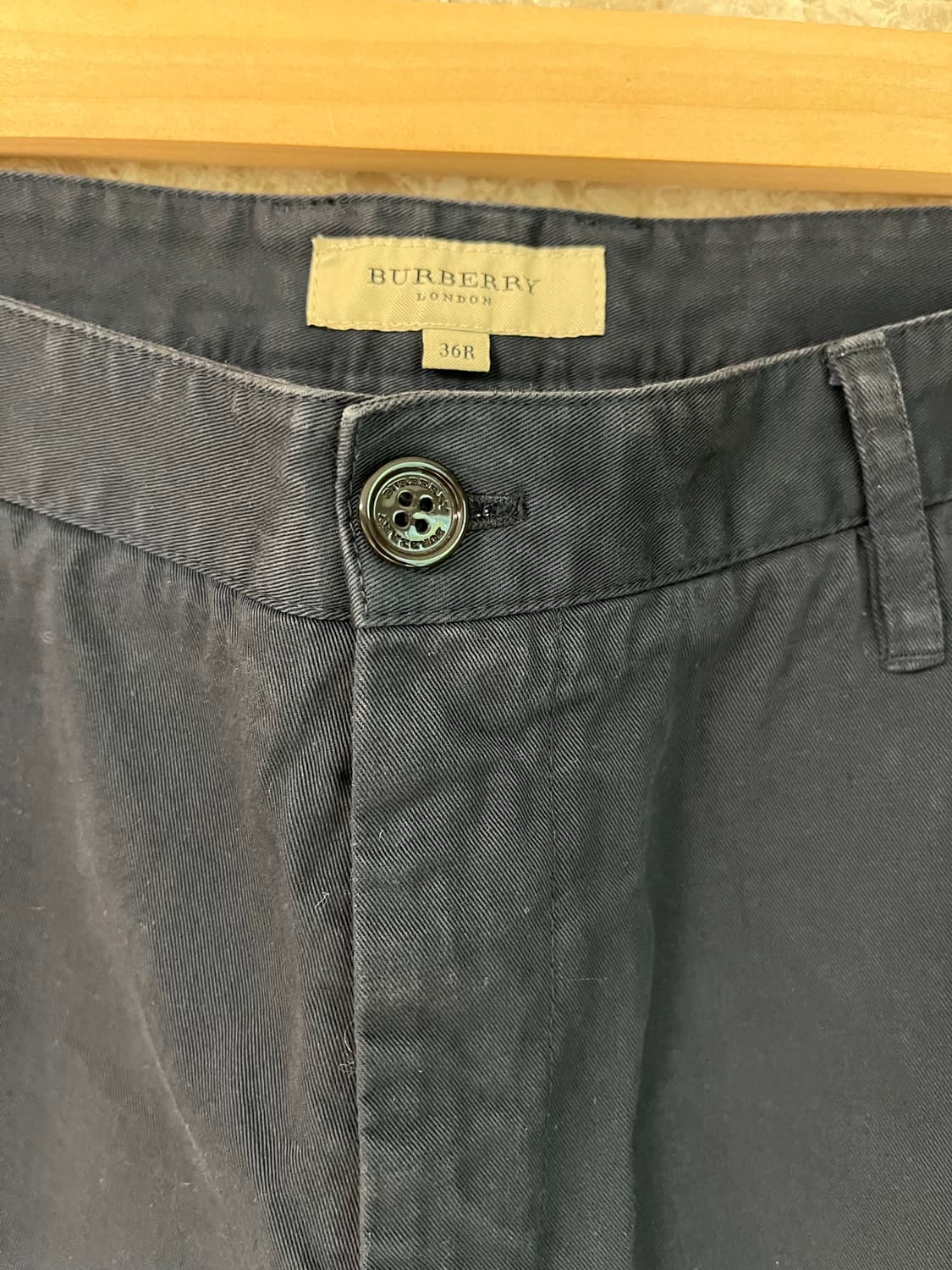 버버리 런던 남성 면바지 네이비 36사이즈 상품이미지2