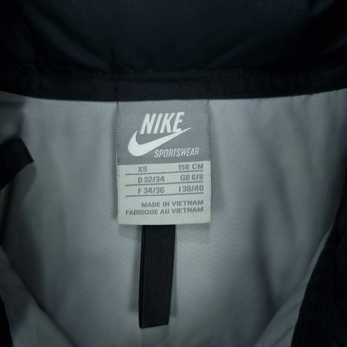 [나이키] 후드 봄버 패딩 자켓 블랙 M16369 상품이미지5