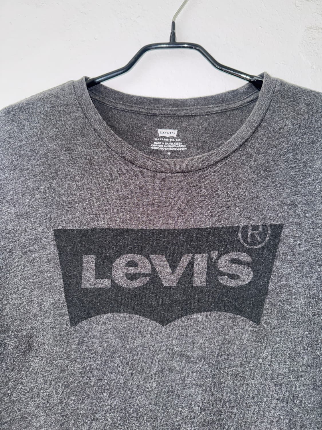 [M]levis 리바이스 다크그레이 박스로고 반팔티 상품이미지3