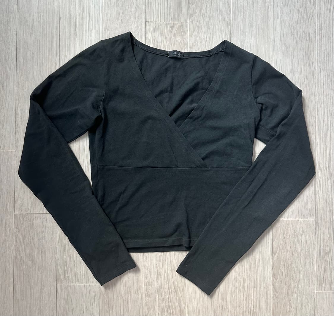 Brandy melville 브랜디 멜빌 amara long sleeve 상품이미지7