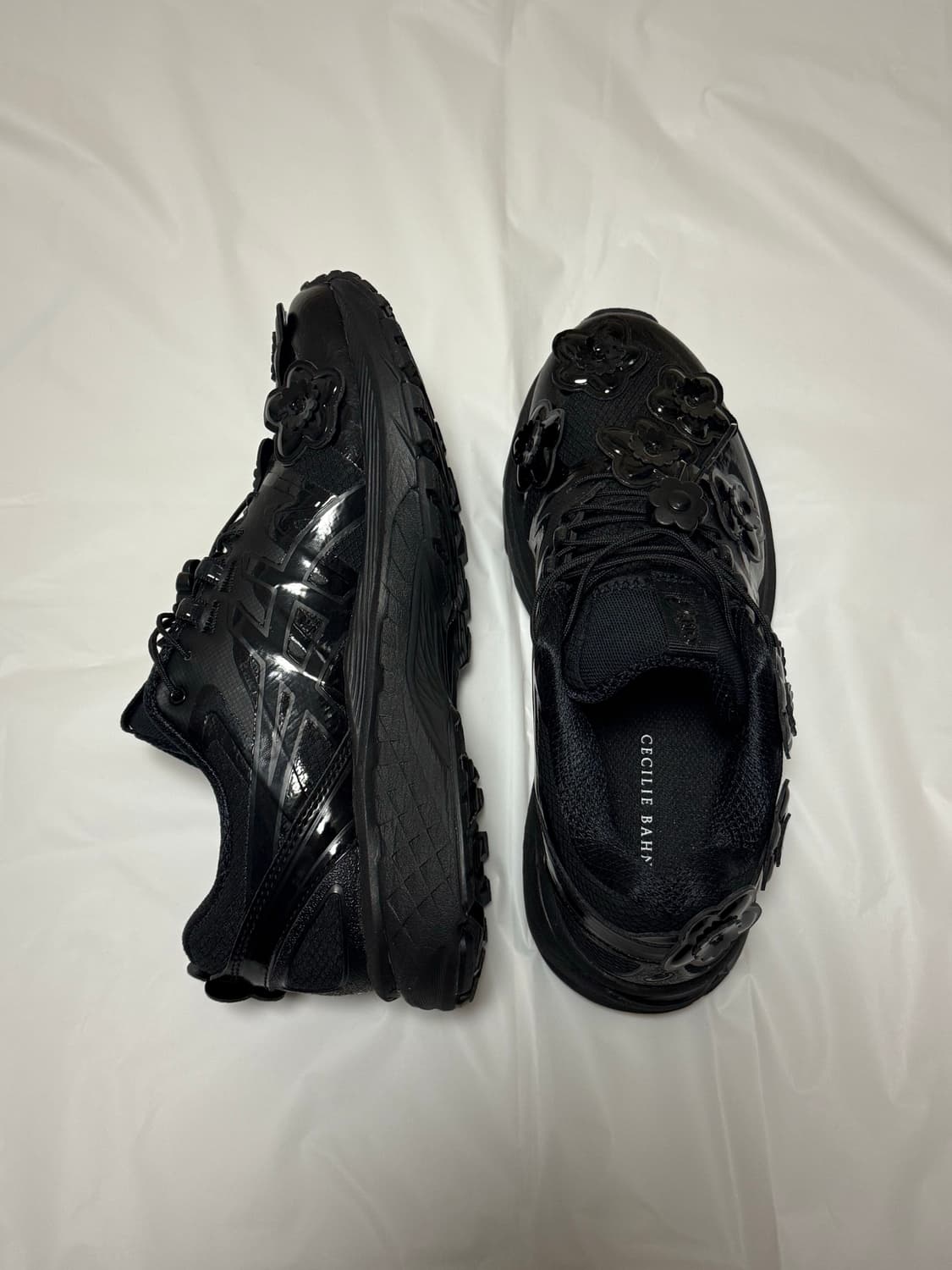 아식스x세실리아 반센 젤 터레인 블랙 235 새 상품 상품이미지3