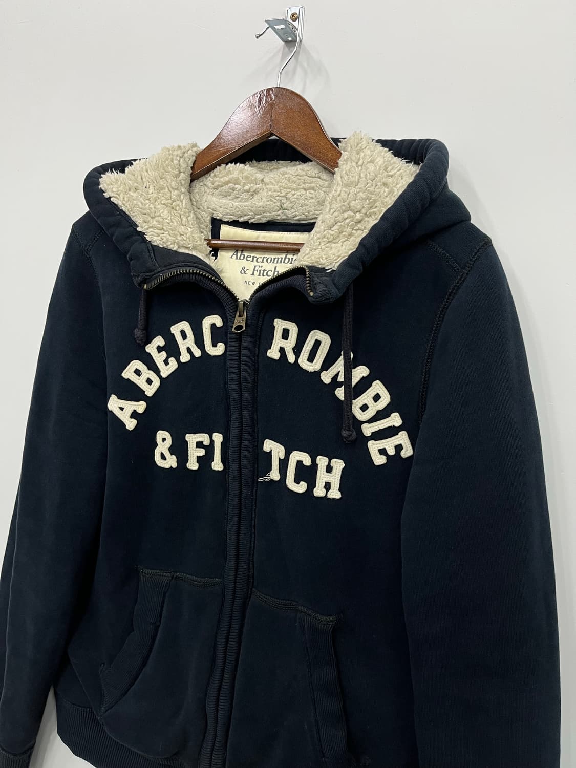 아베크롬비 네이비 양털 후드집업  상품이미지2