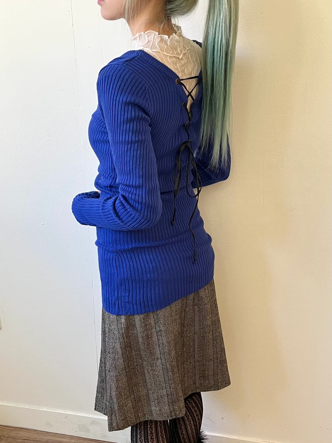 FLOWER CIRCLE 코랄블루 롱 스웨터 상품이미지7