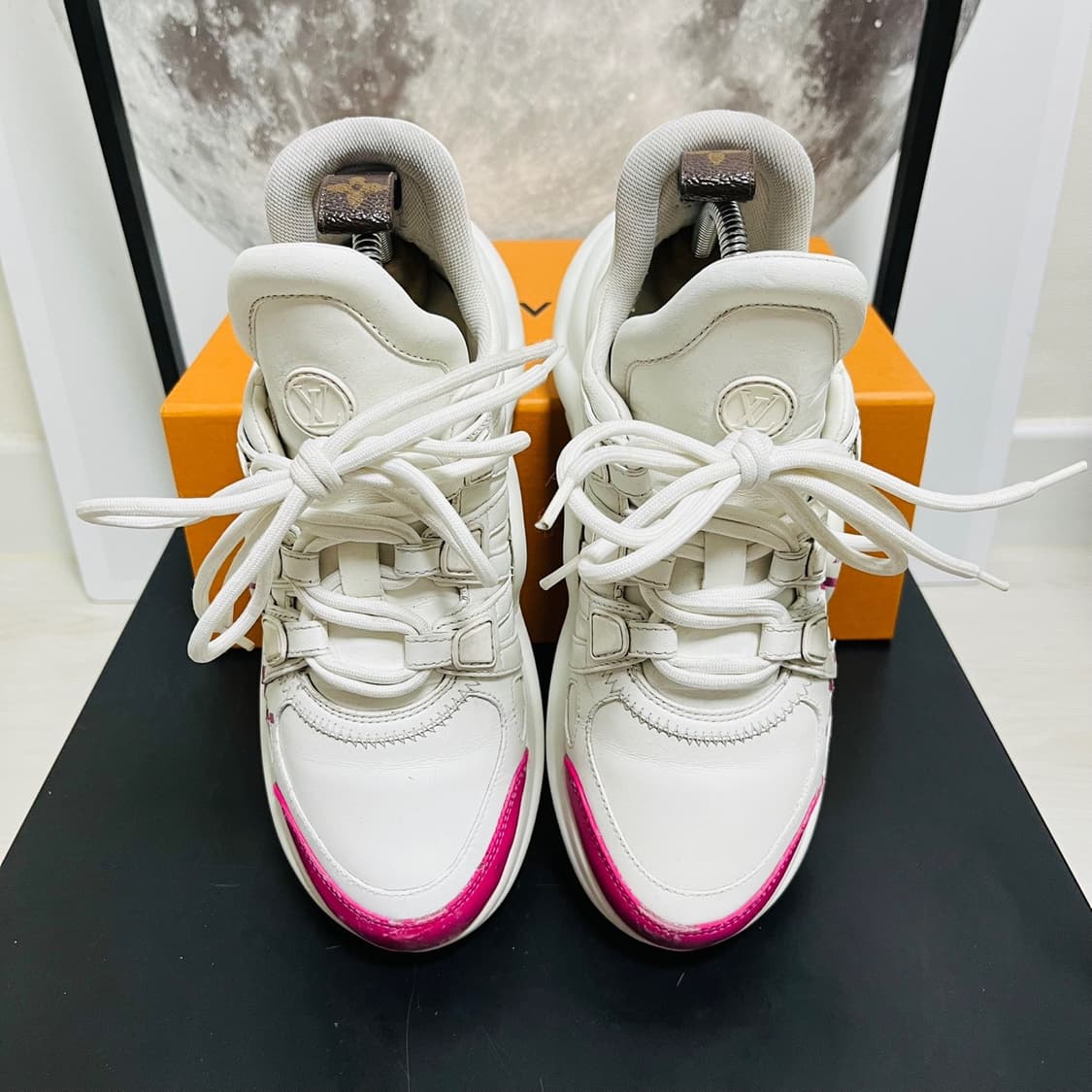 정품 36) 루이비통 핑크 아치라이트 스니커즈 230~235 상품이미지3