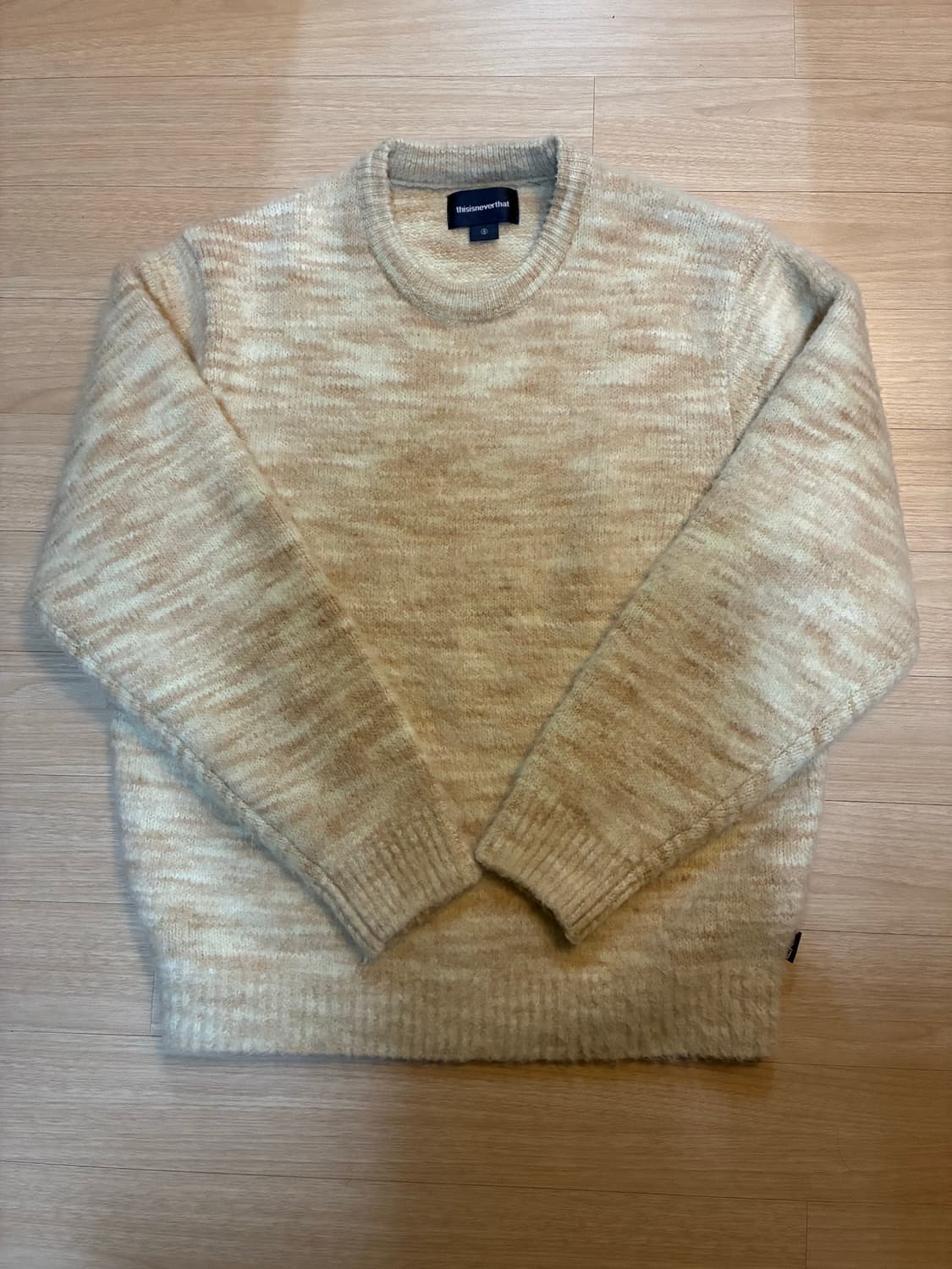 디네댓 니트 상품이미지1