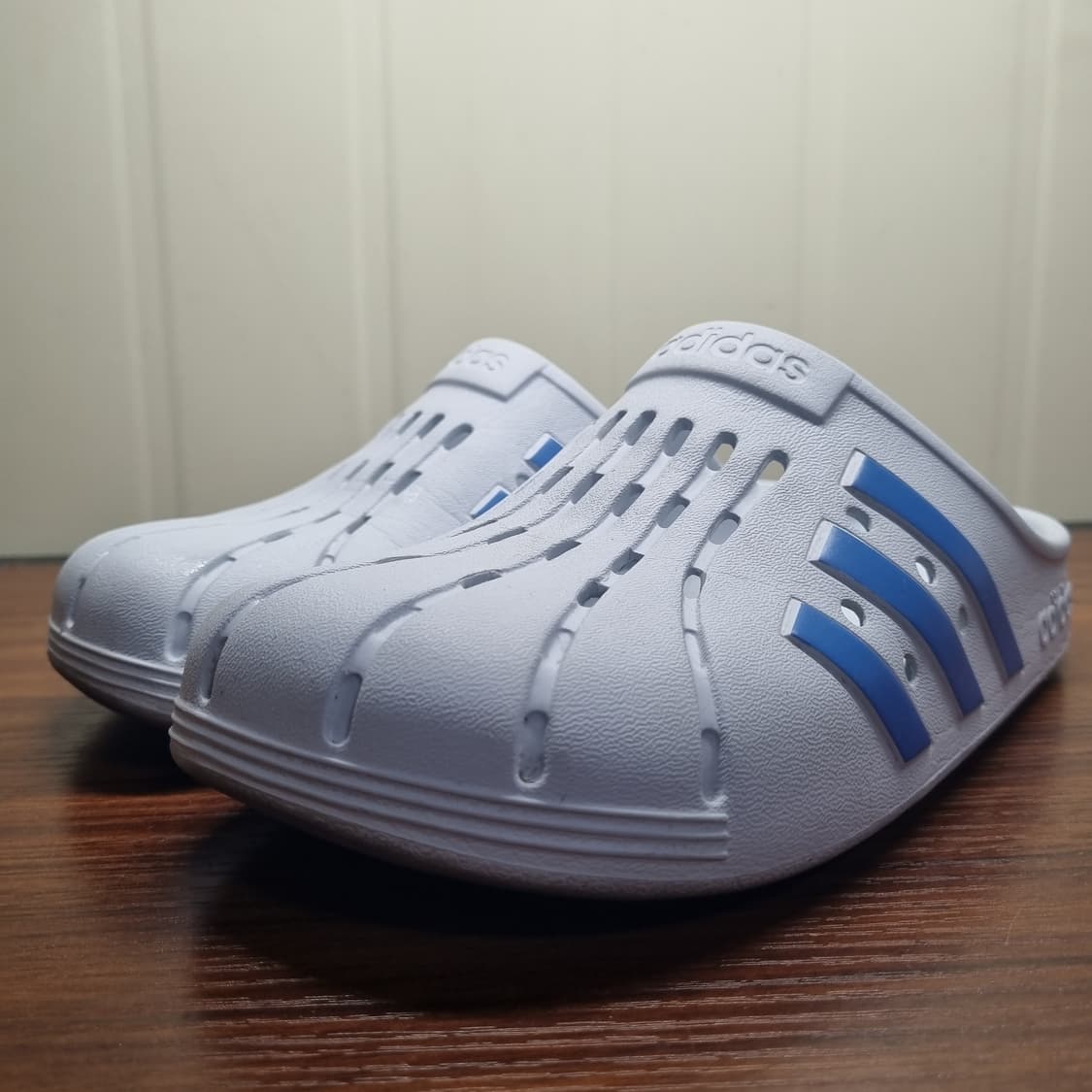 아디다스 아딜렛 클로그 스카이블루 255 상품이미지1