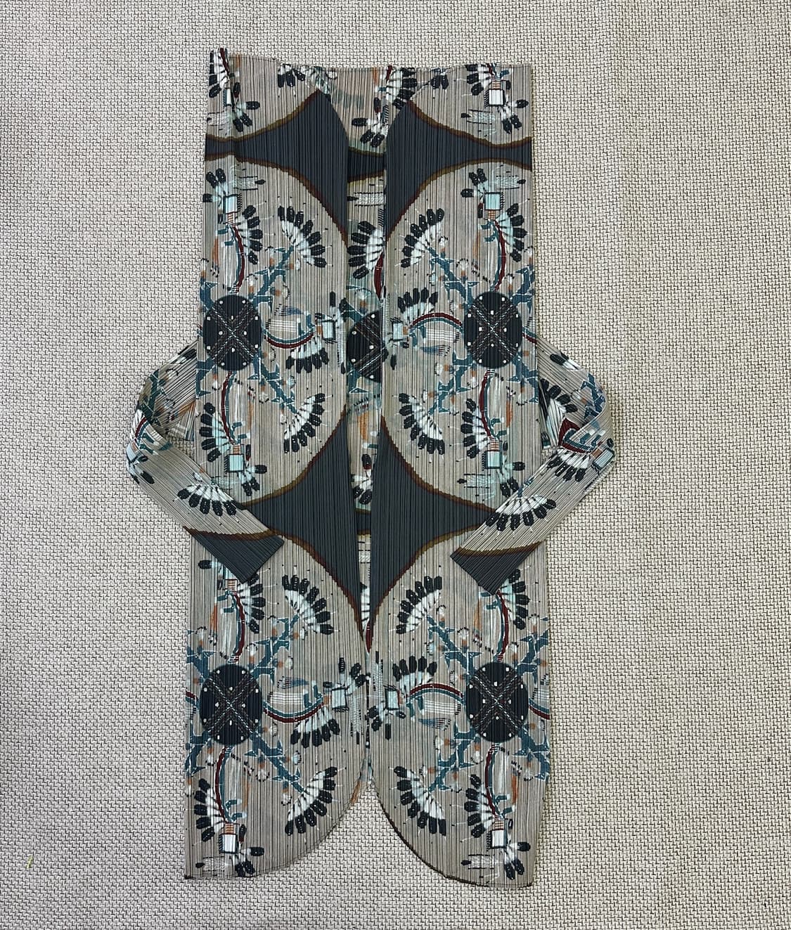 003 플리츠플리츠 이세이미야케 가디건  0417D 상품이미지1