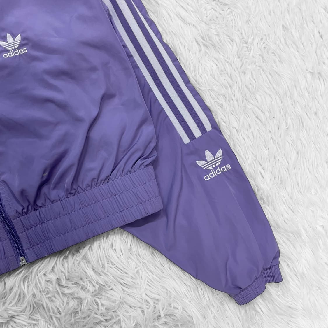 아디다스 크롭 락업 바람막이 자켓 퍼플 상품이미지4