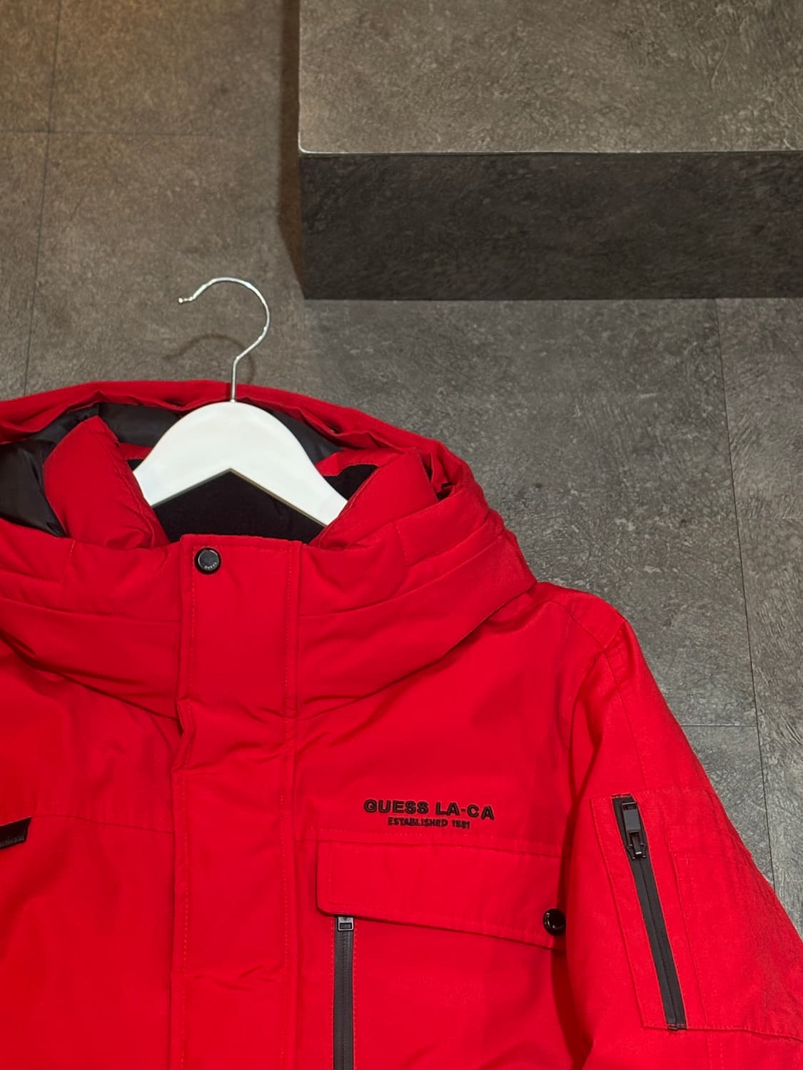 GUESS 게스 오리털 패딩 M 상품이미지4