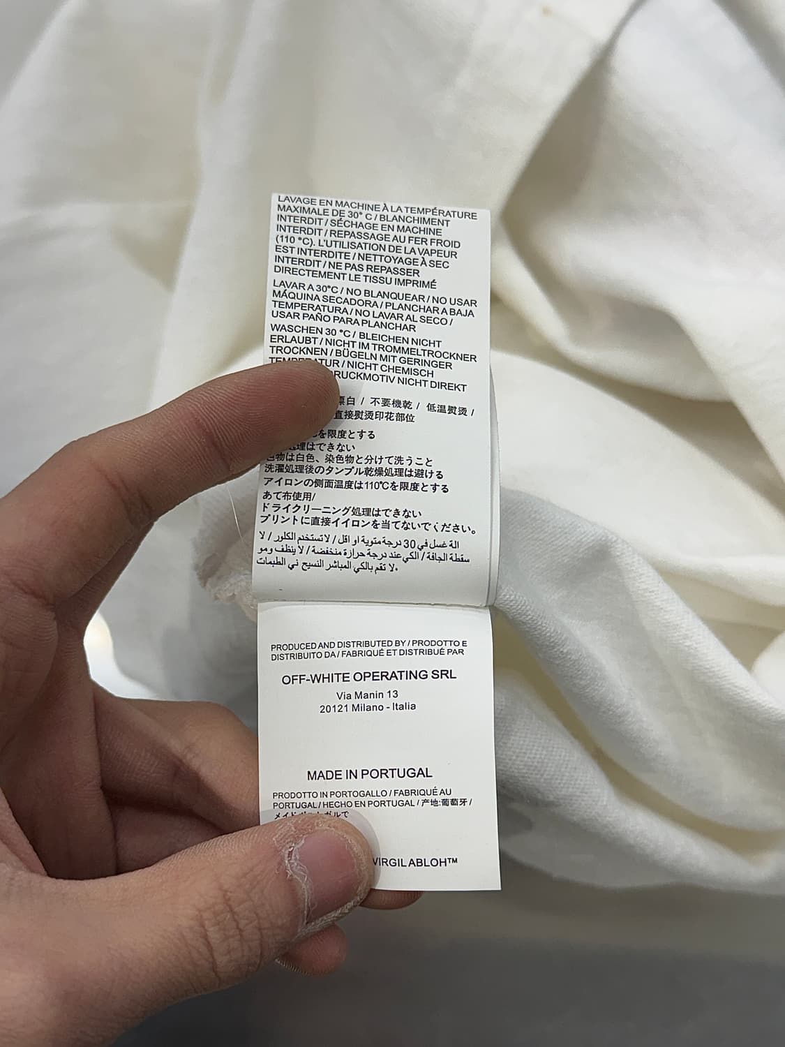 언더커버 x 오프화이트 19aw 애플 하프 티셔츠 상품이미지9