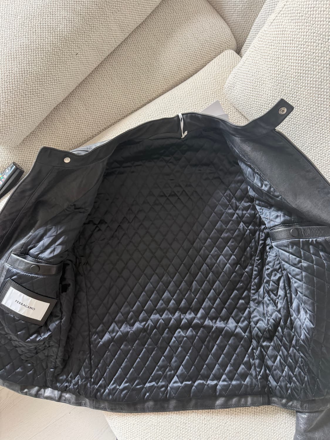 페라가모 가죽자켓 50 상품이미지6