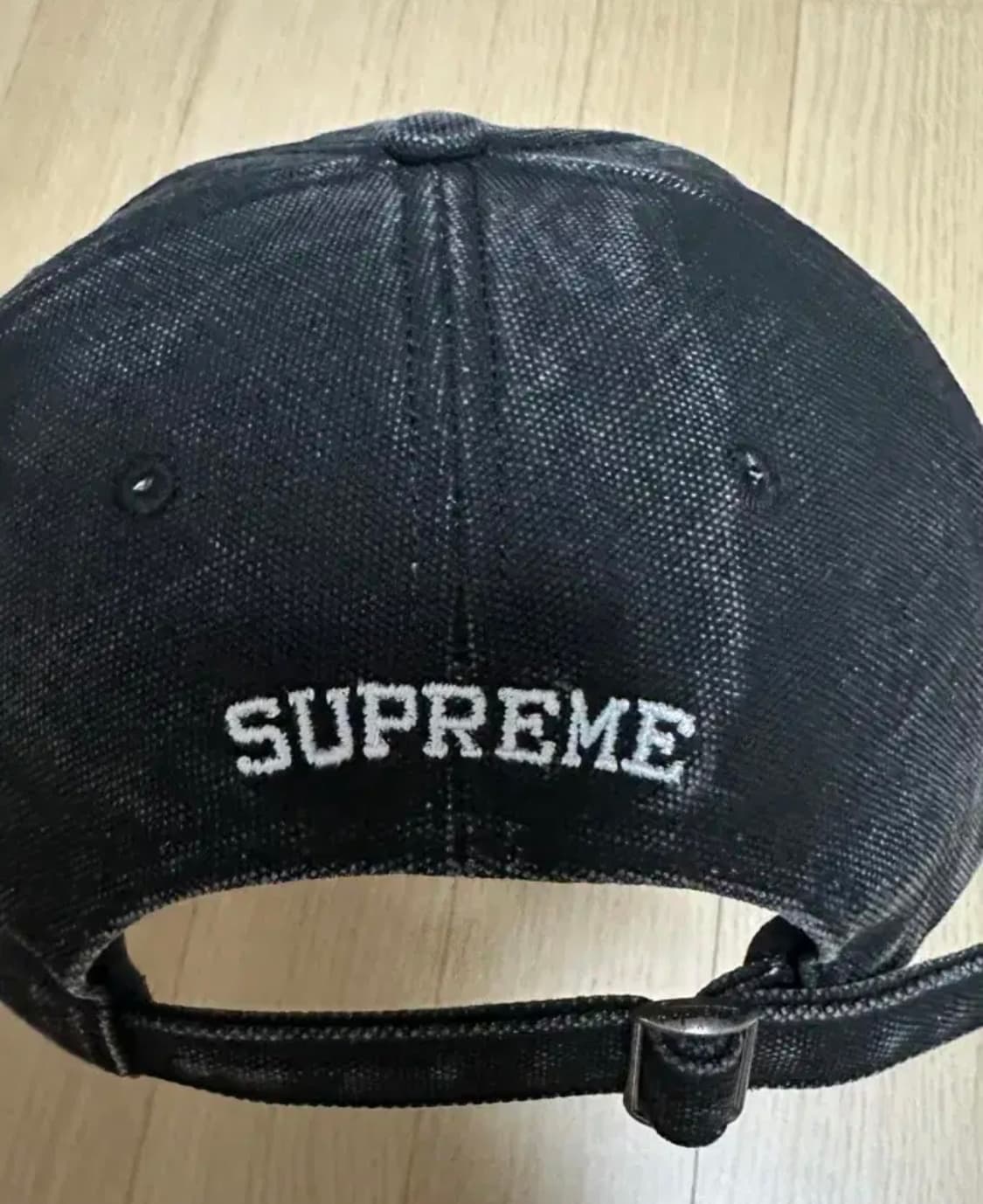 슈프림 피그먼트 S 로고 6-패널 블랙 - 24FW 상품이미지2