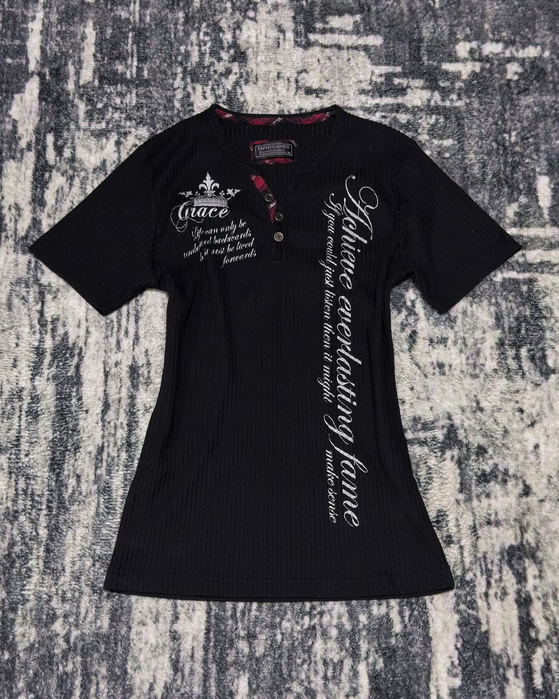 {UNKNOWN} Slim Fit Vertical Lettered Tee 상품이미지2