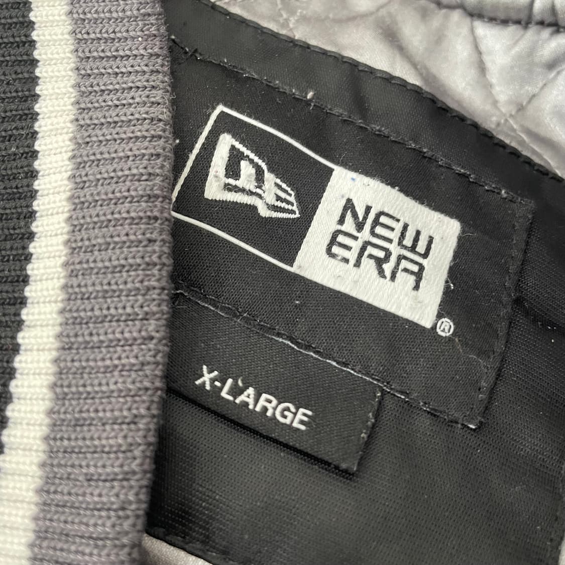 뉴에라 NFL 레이더스 바시티 자켓 상품이미지3